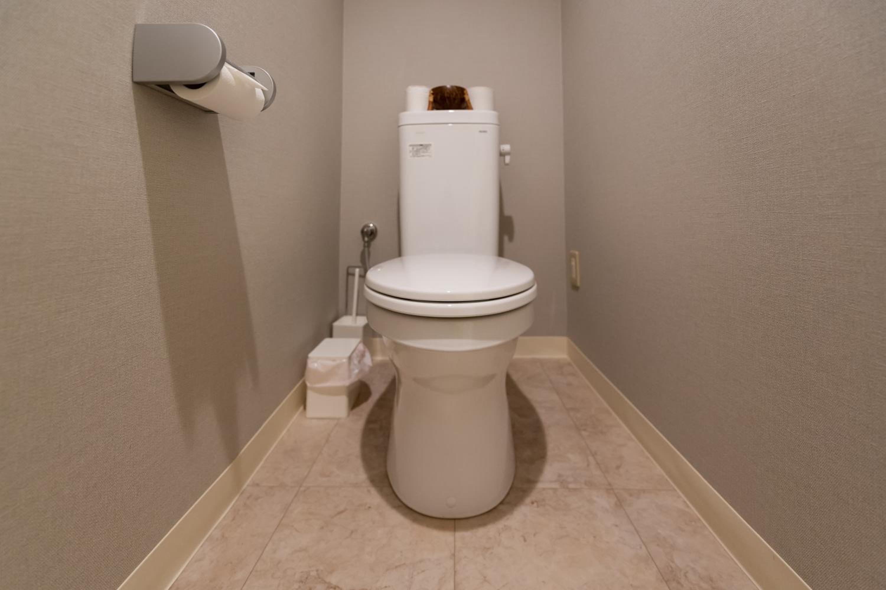 Two-Bedroom Apartment - Small Dog Friendly - Photo 87