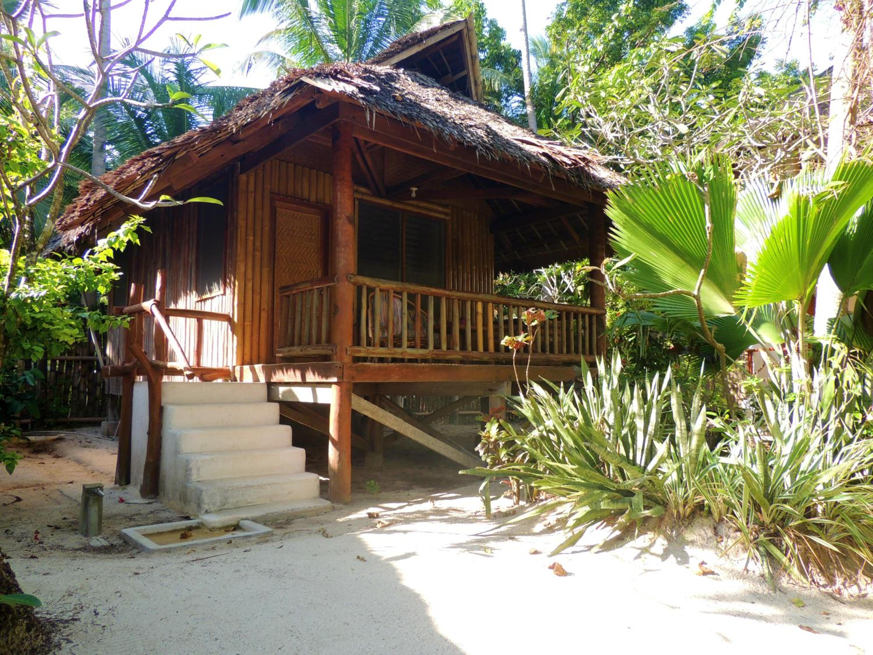 Standard Bungalow with Fan - Photo 2
