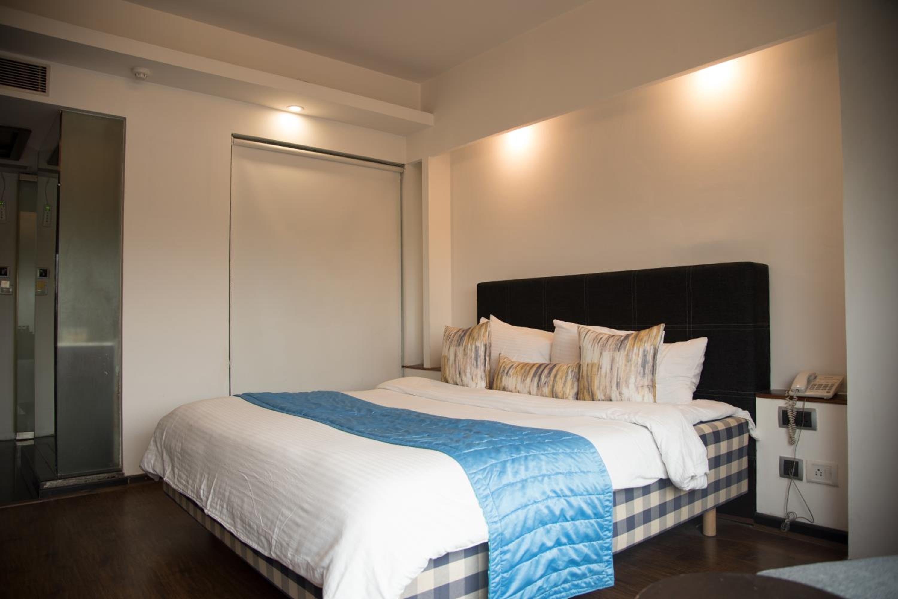 Superior Double Room - Photo 5