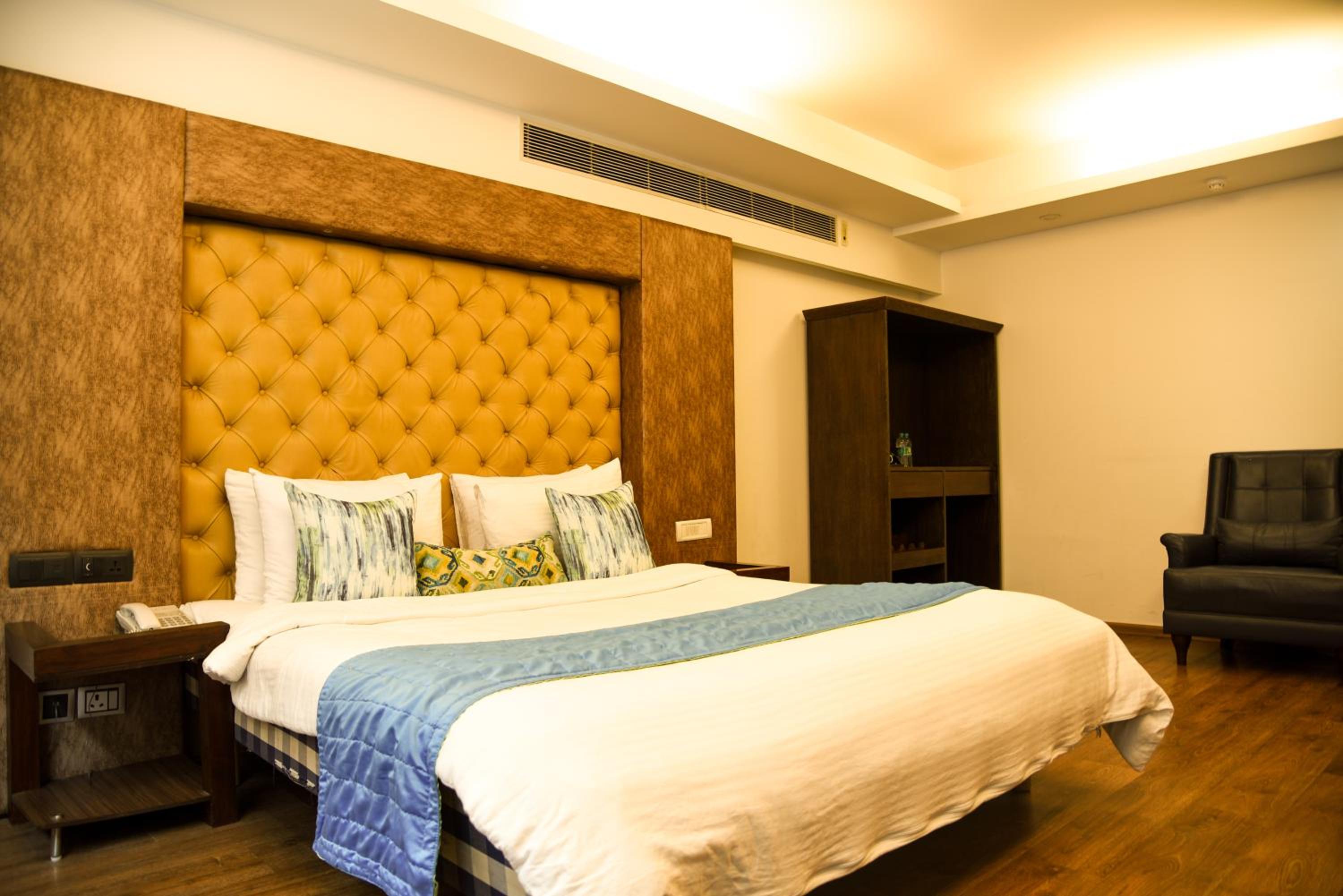 Superior Double Room - Photo 1