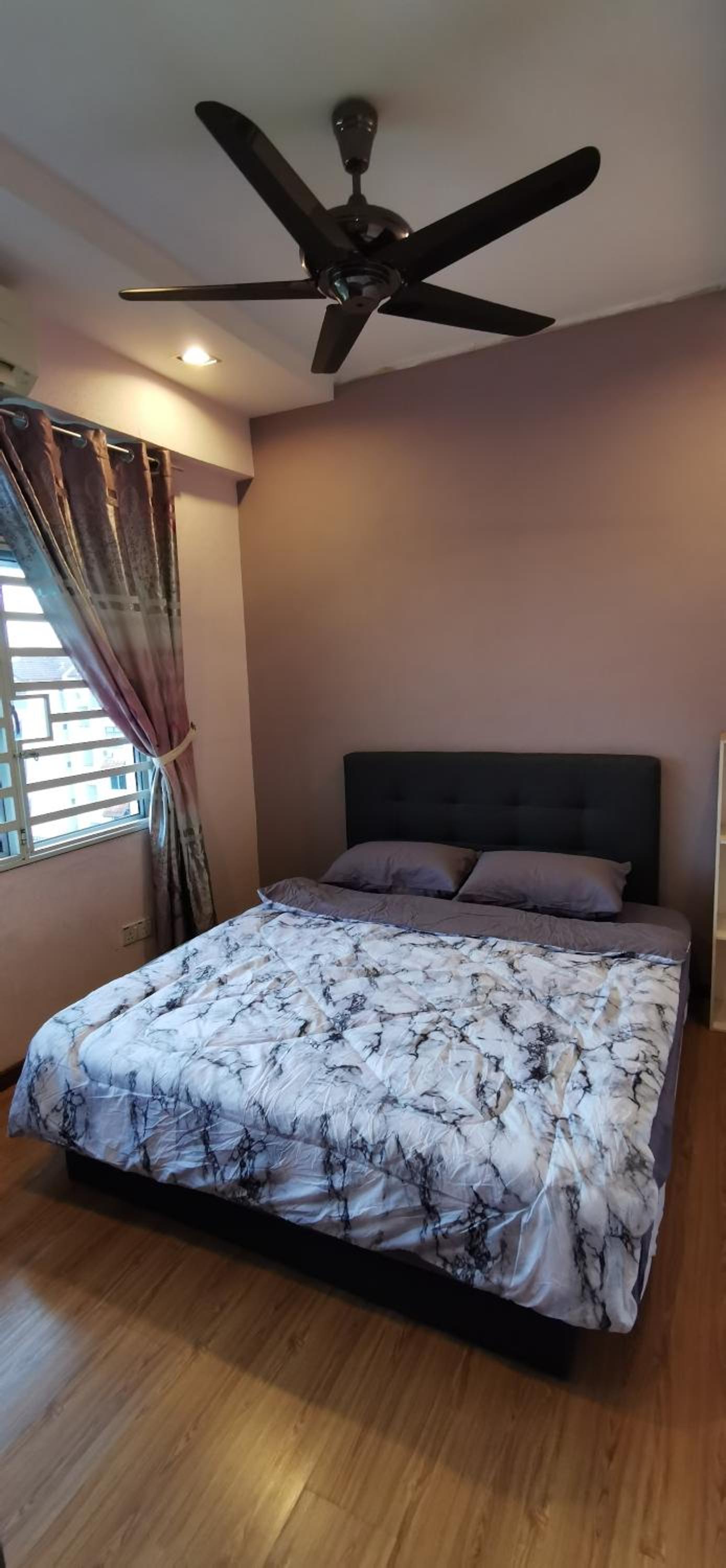 Three-Bedroom Apartment photo 1