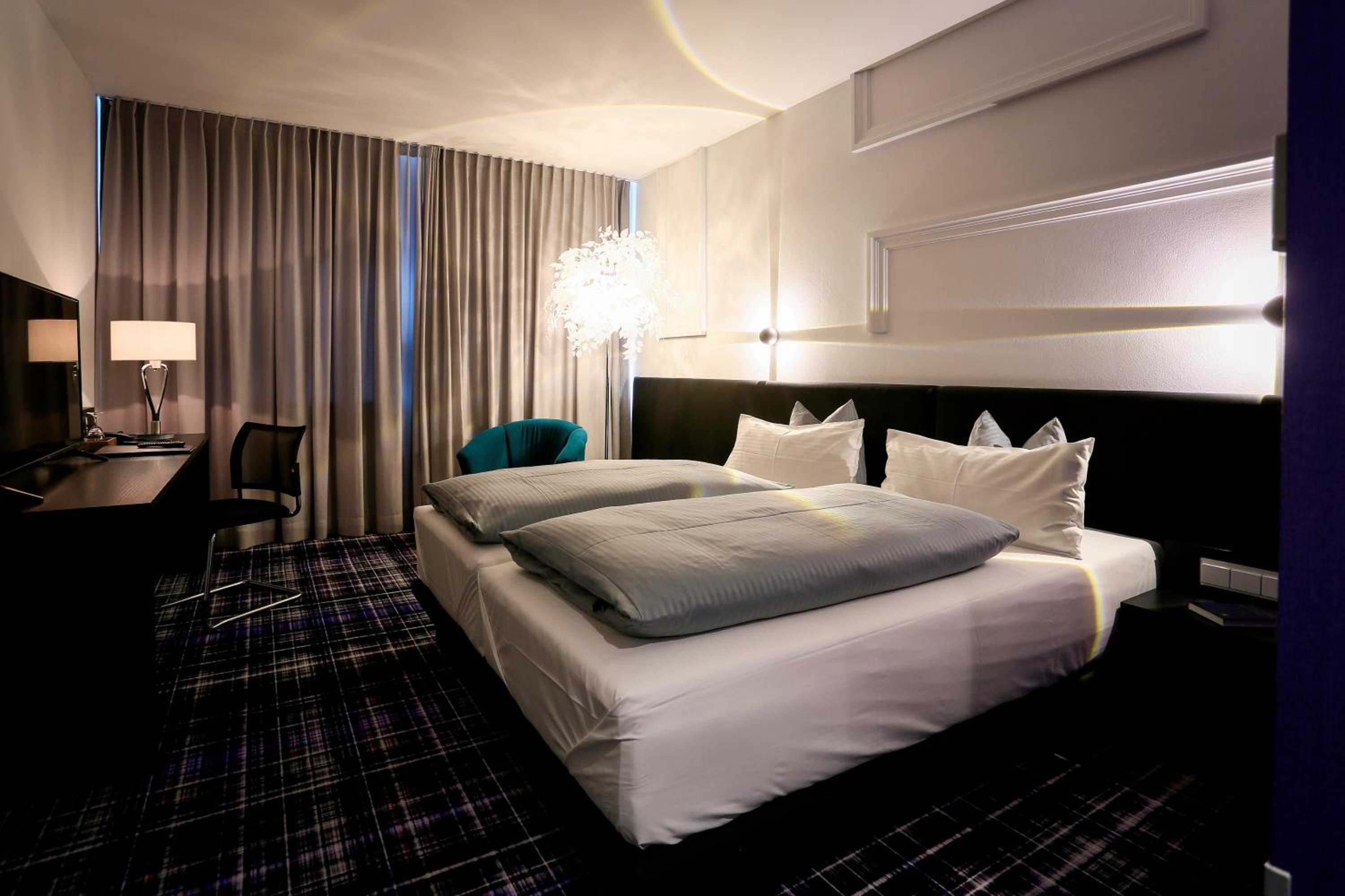 Deluxe Double Room - Photo 7