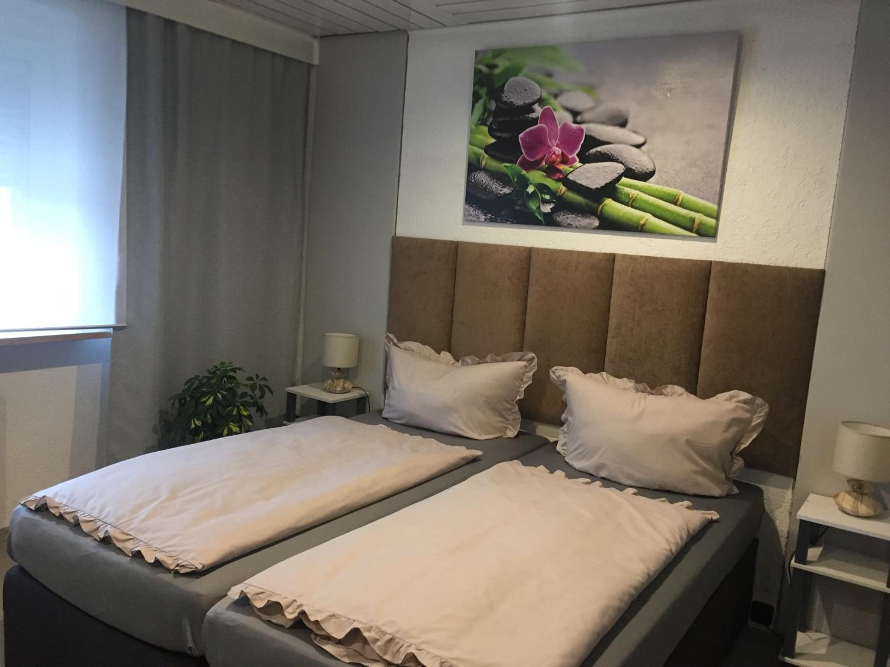 Double or Twin Room with Bathroom