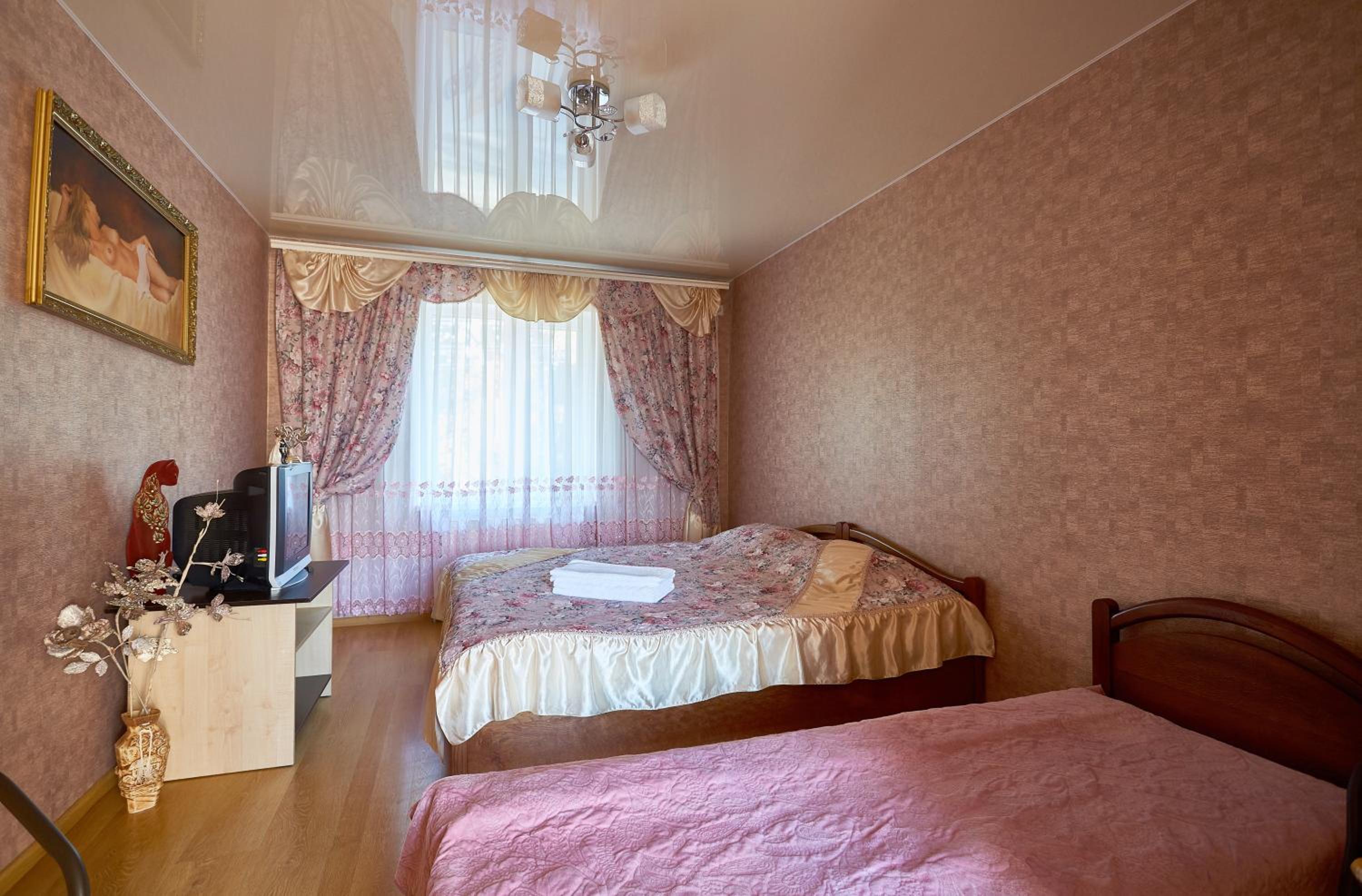 Deluxe Double Room with Shower photo 2