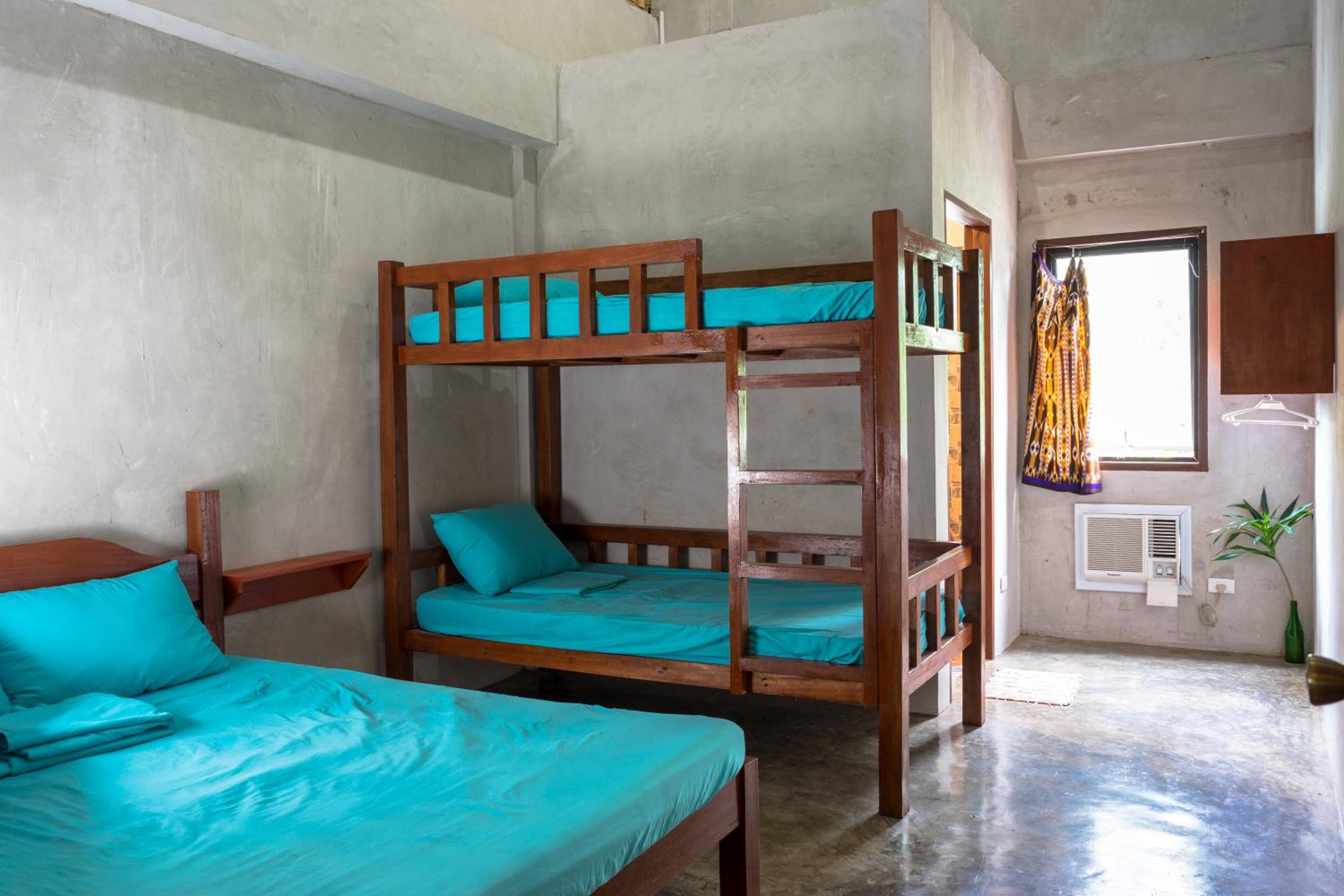 Quadruple Room with Bathroom photo 1