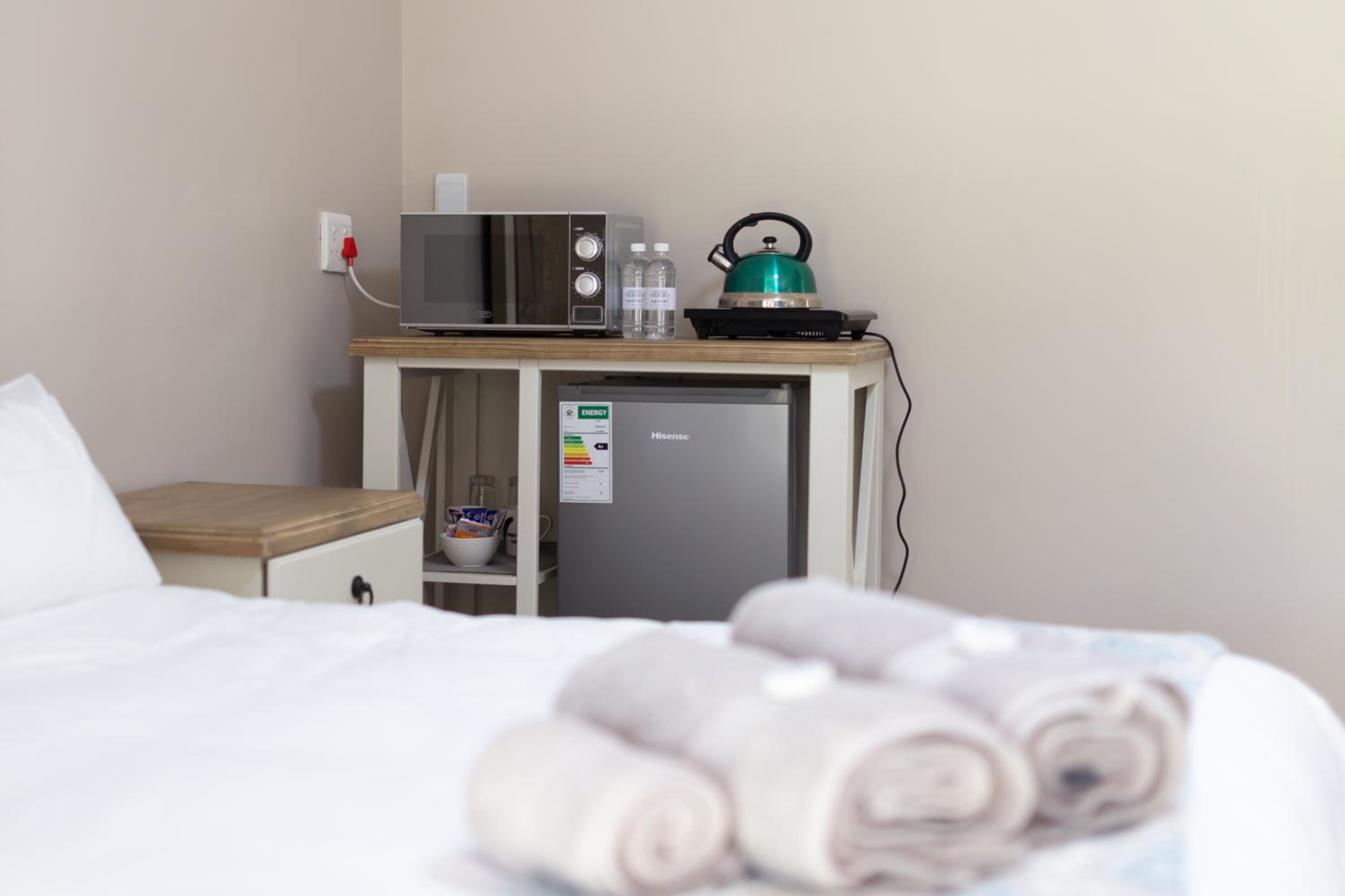 Deluxe Double Room - Photo 8