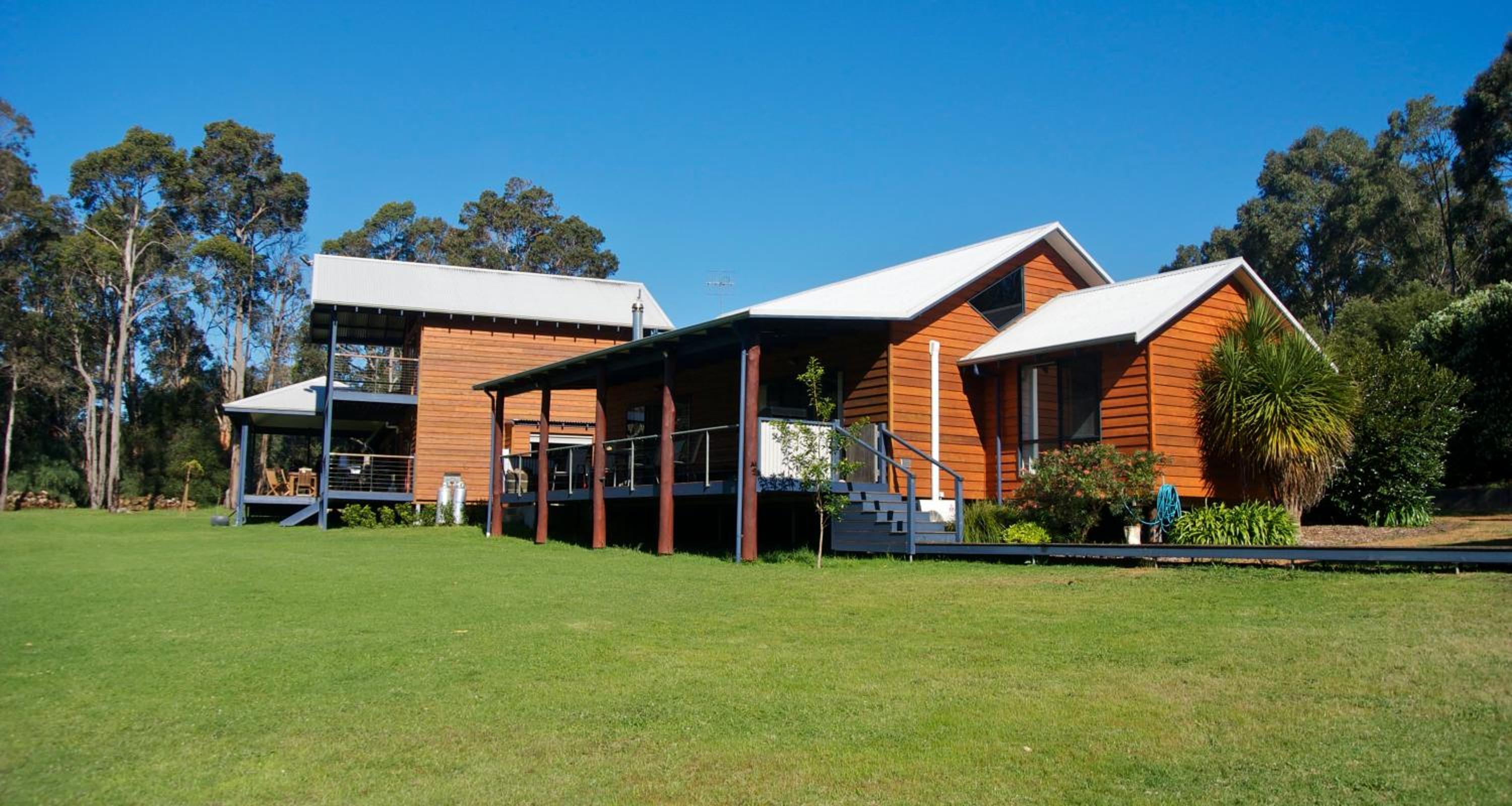 Three-Bedroom Chalet photo 2
