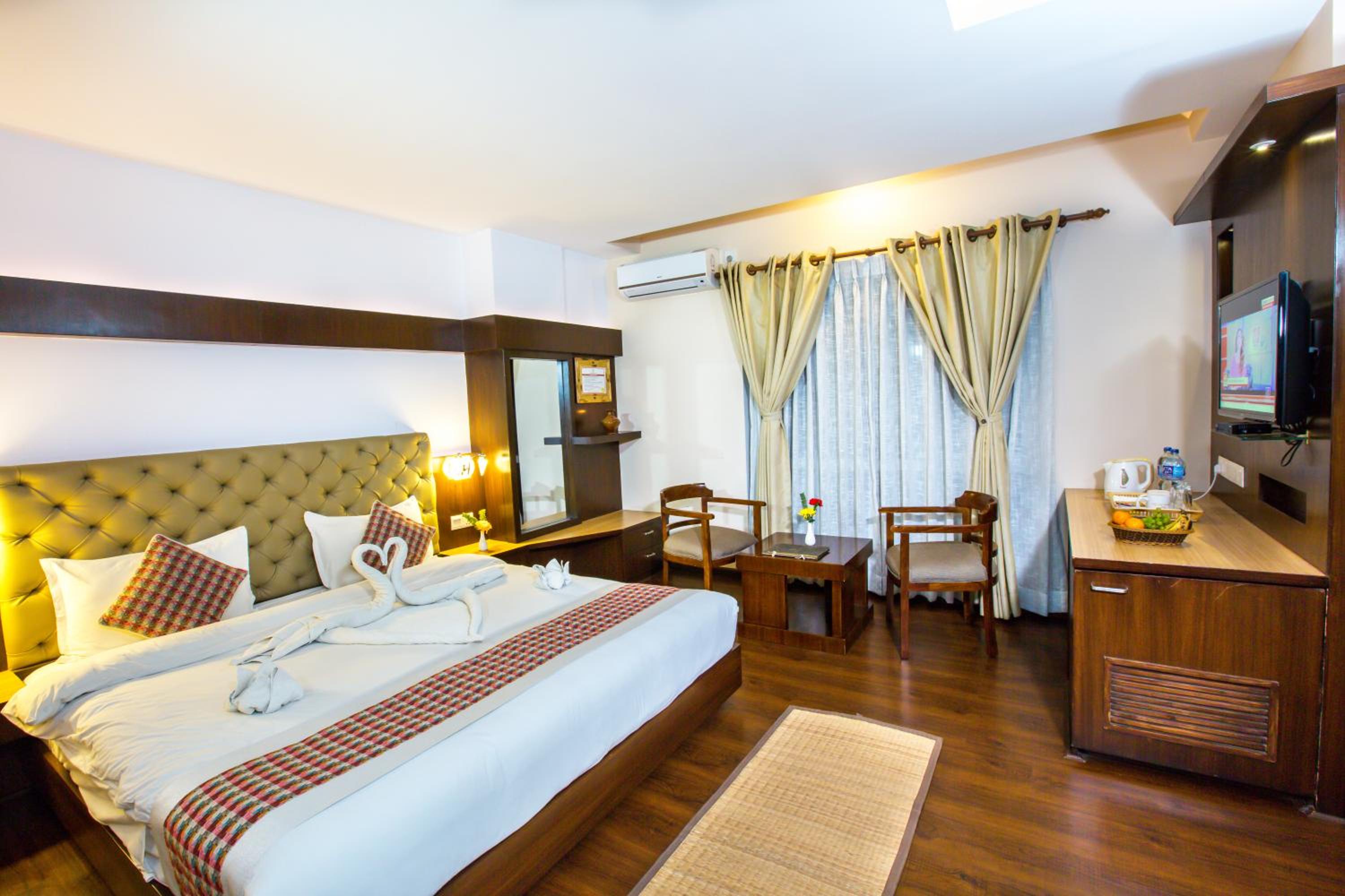 Suite with Balcony photo 2