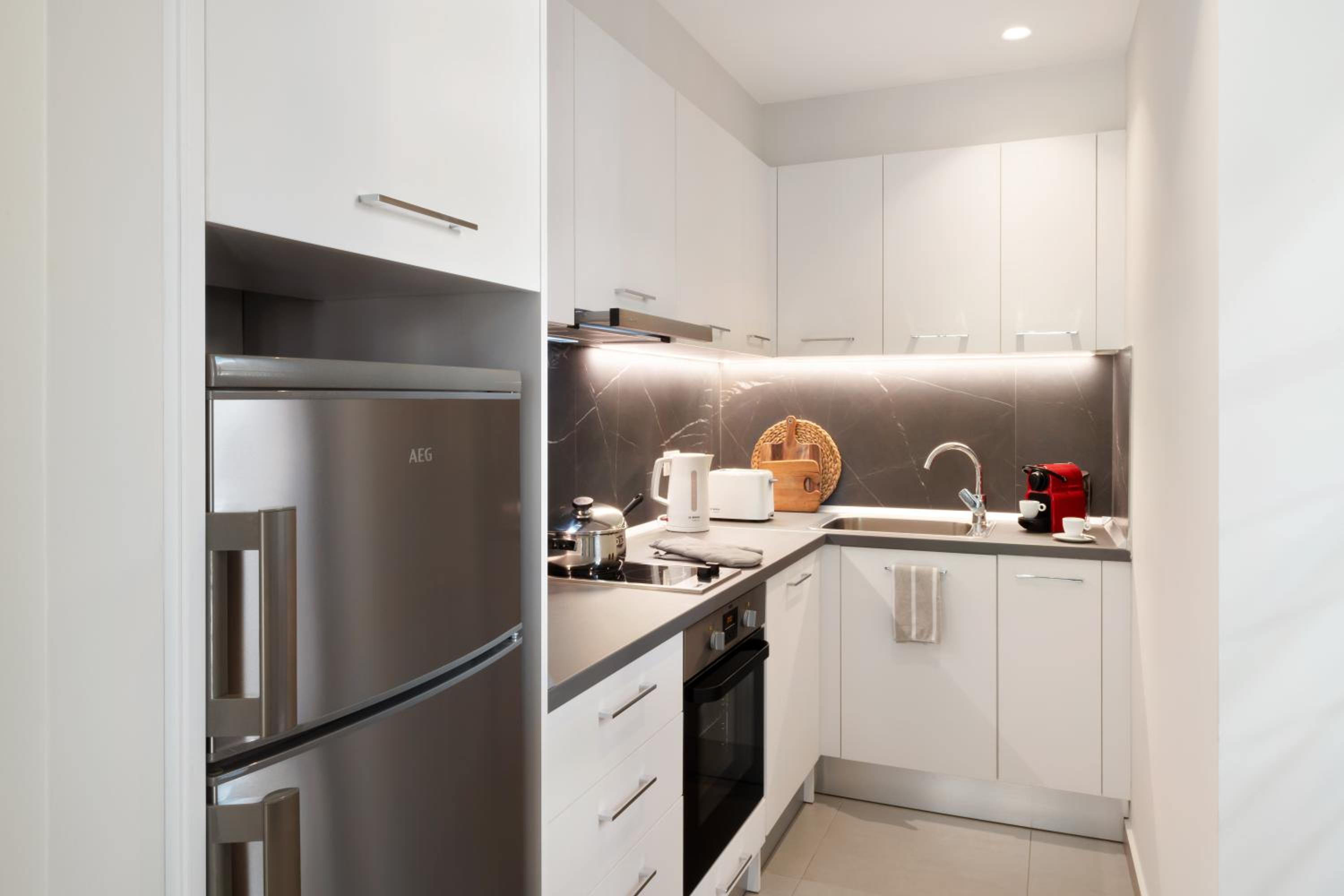 Thess Residence - Photo 7