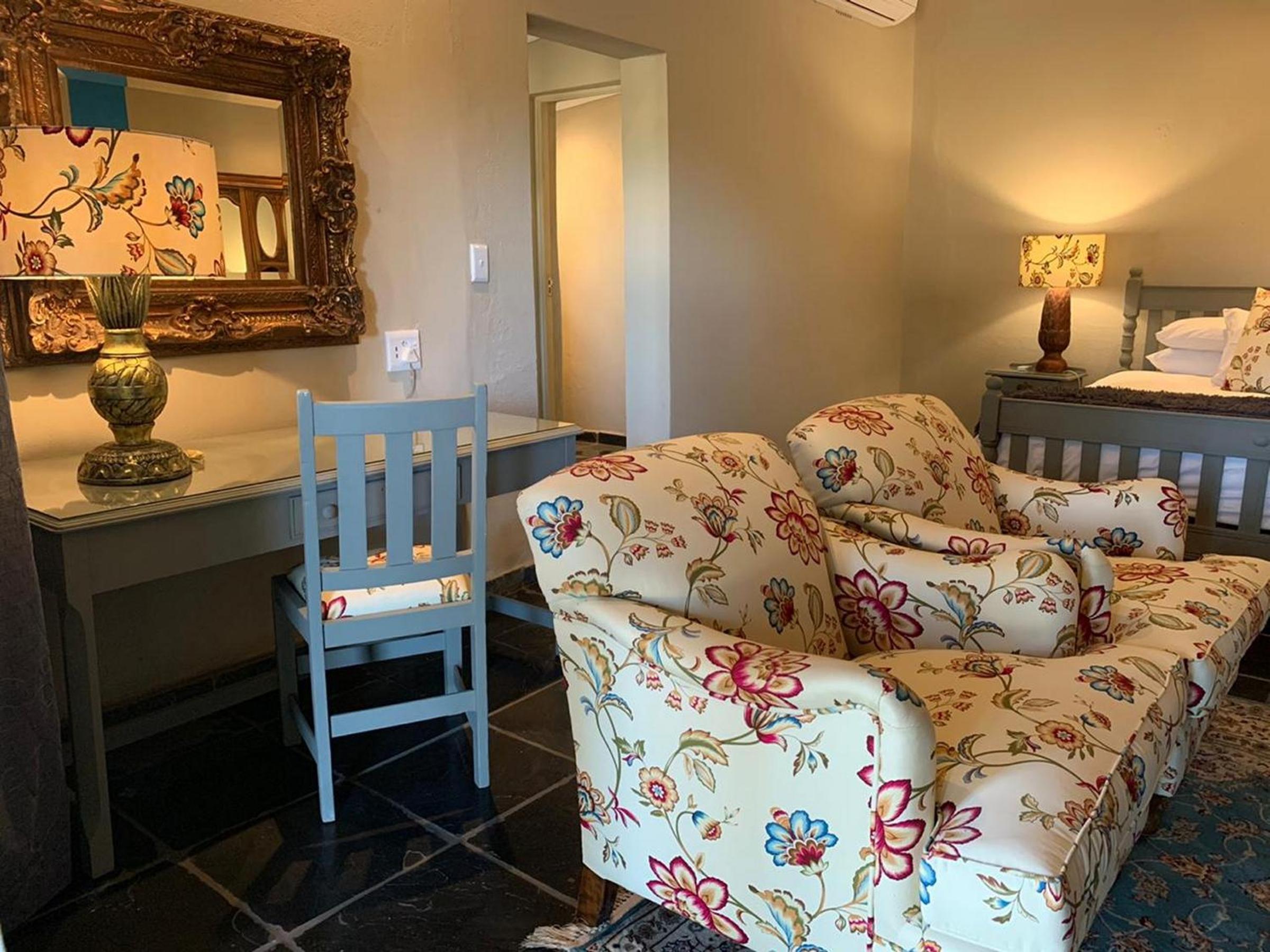 Executive Family Room - Photo 35