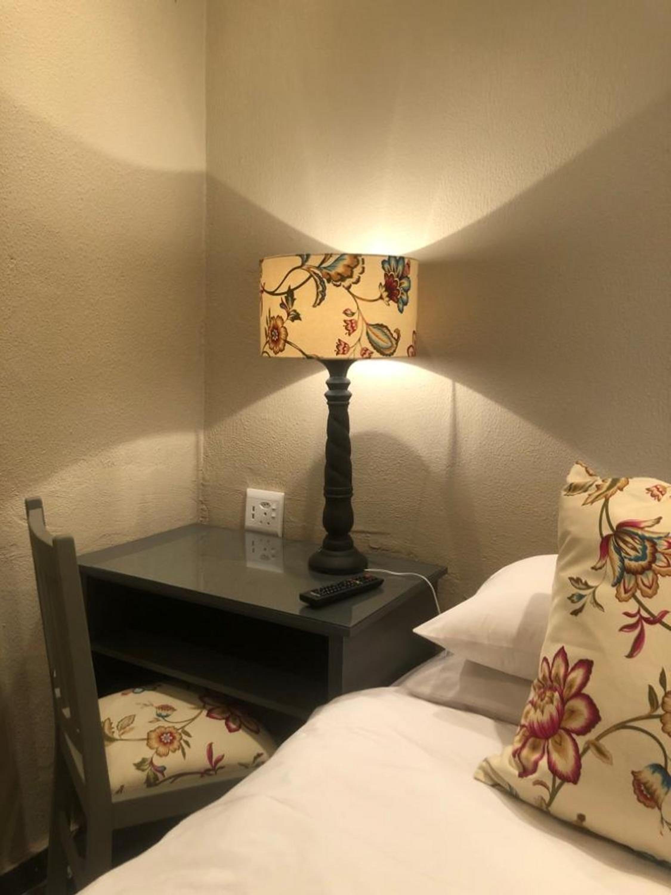 Executive Family Room - Photo 36
