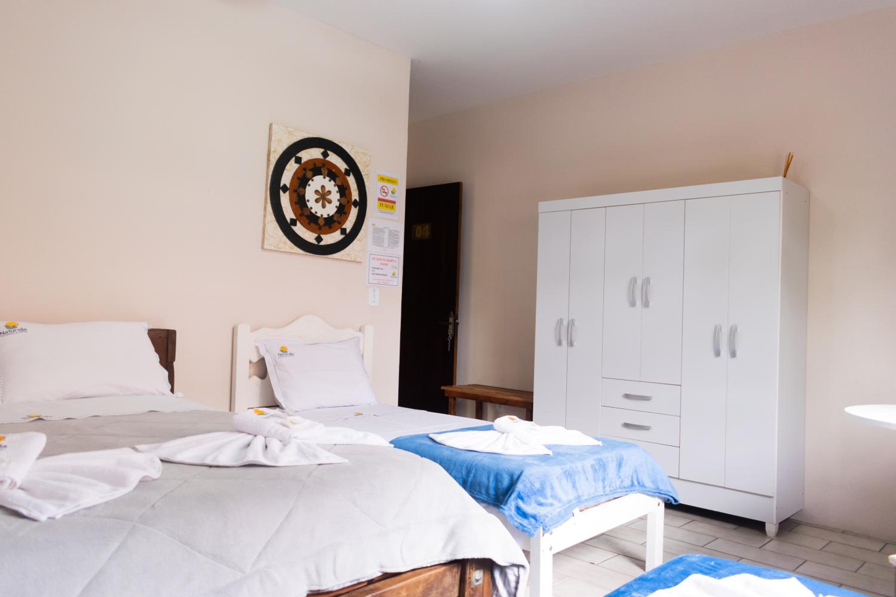 Deluxe Family Suite photo 2