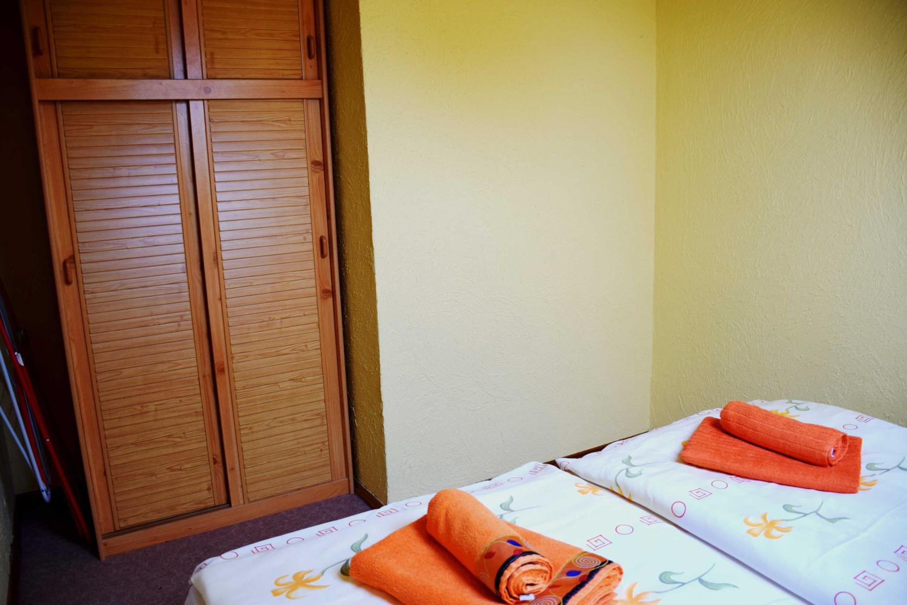 One-Bedroom Apartment with Terrace photo 2