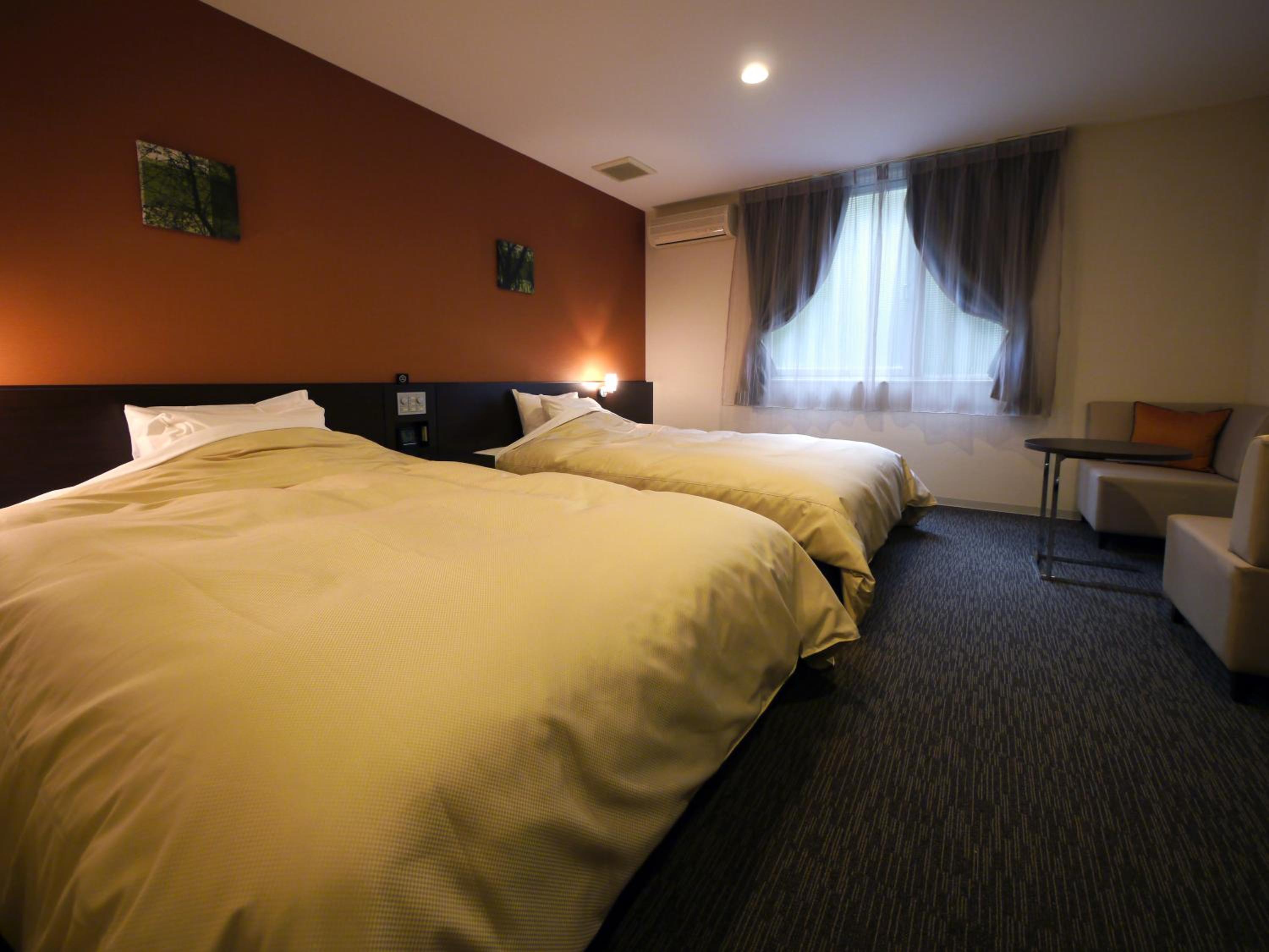 Twin Room - Smoking - Photo 1