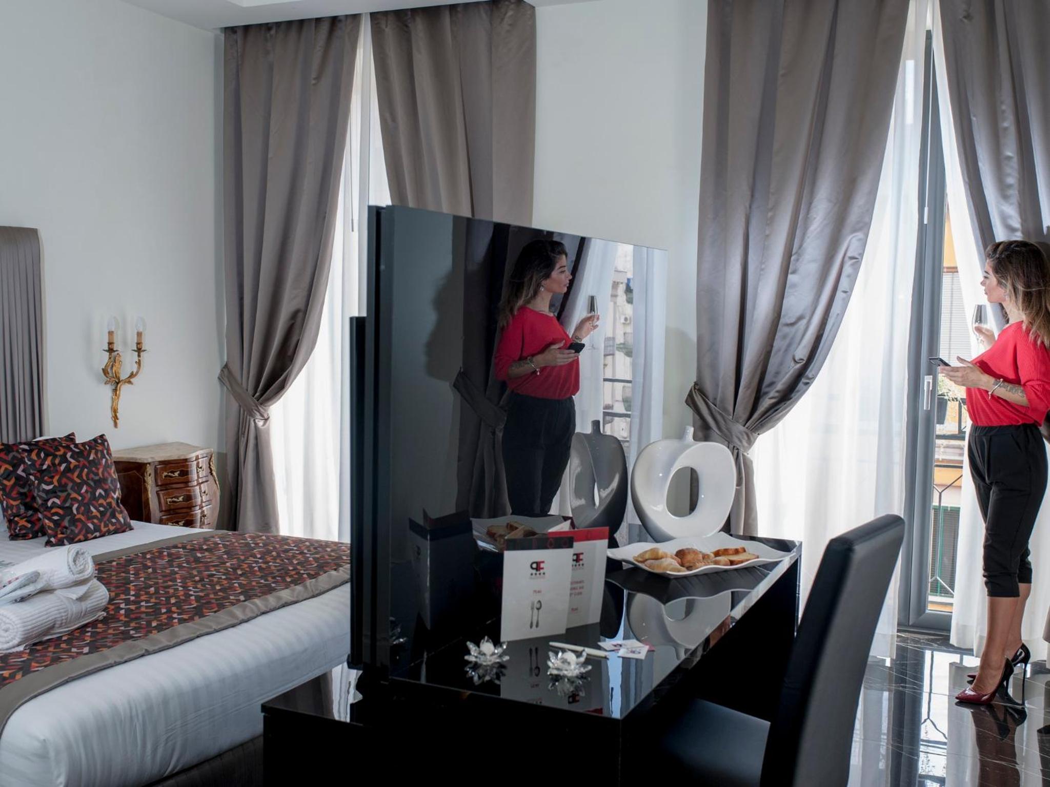 Suite - Photo 6