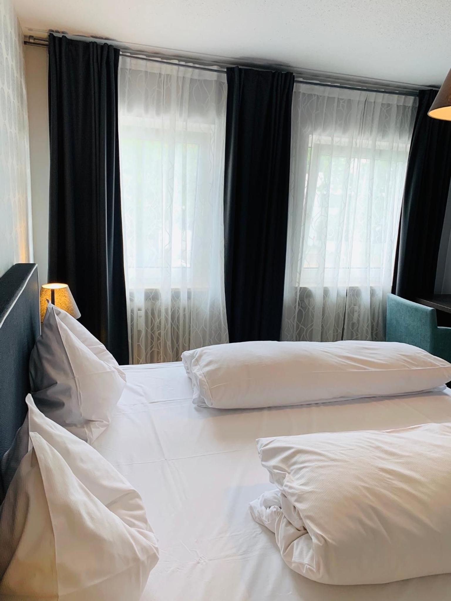 Double Room - Photo 1