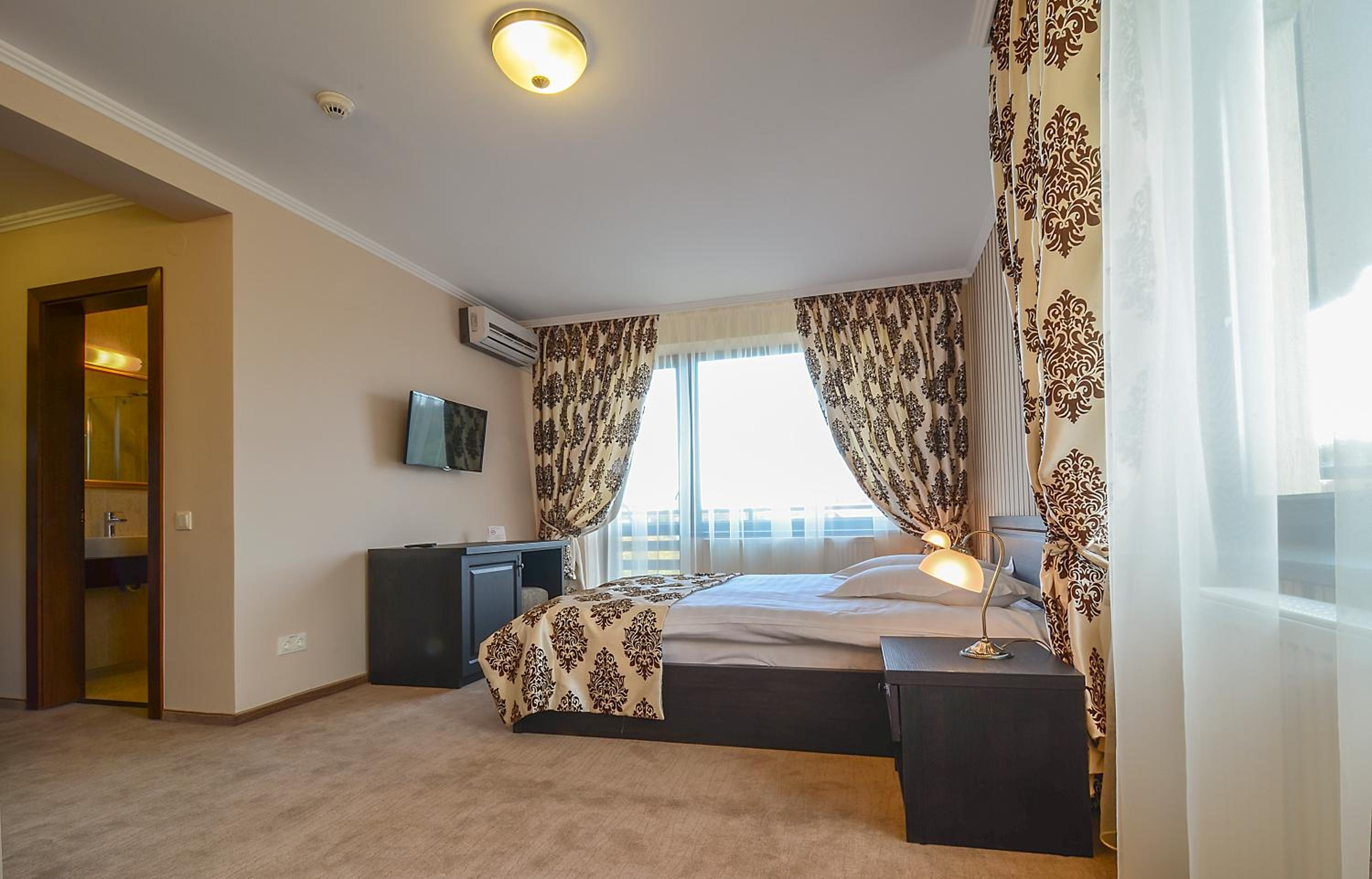 Twin Room with Balcony photo 2
