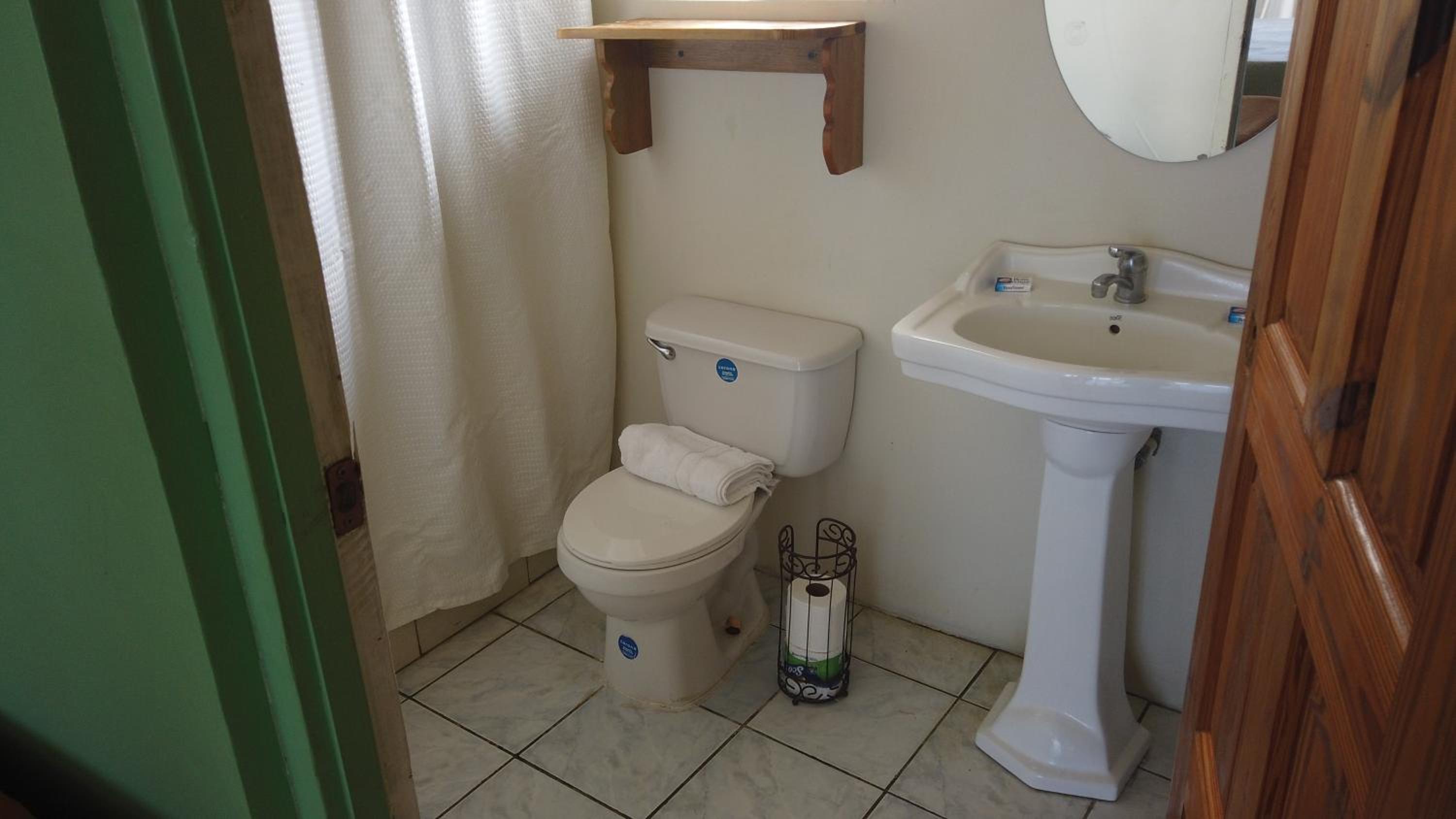 Cliff Edge Suite Upper Level