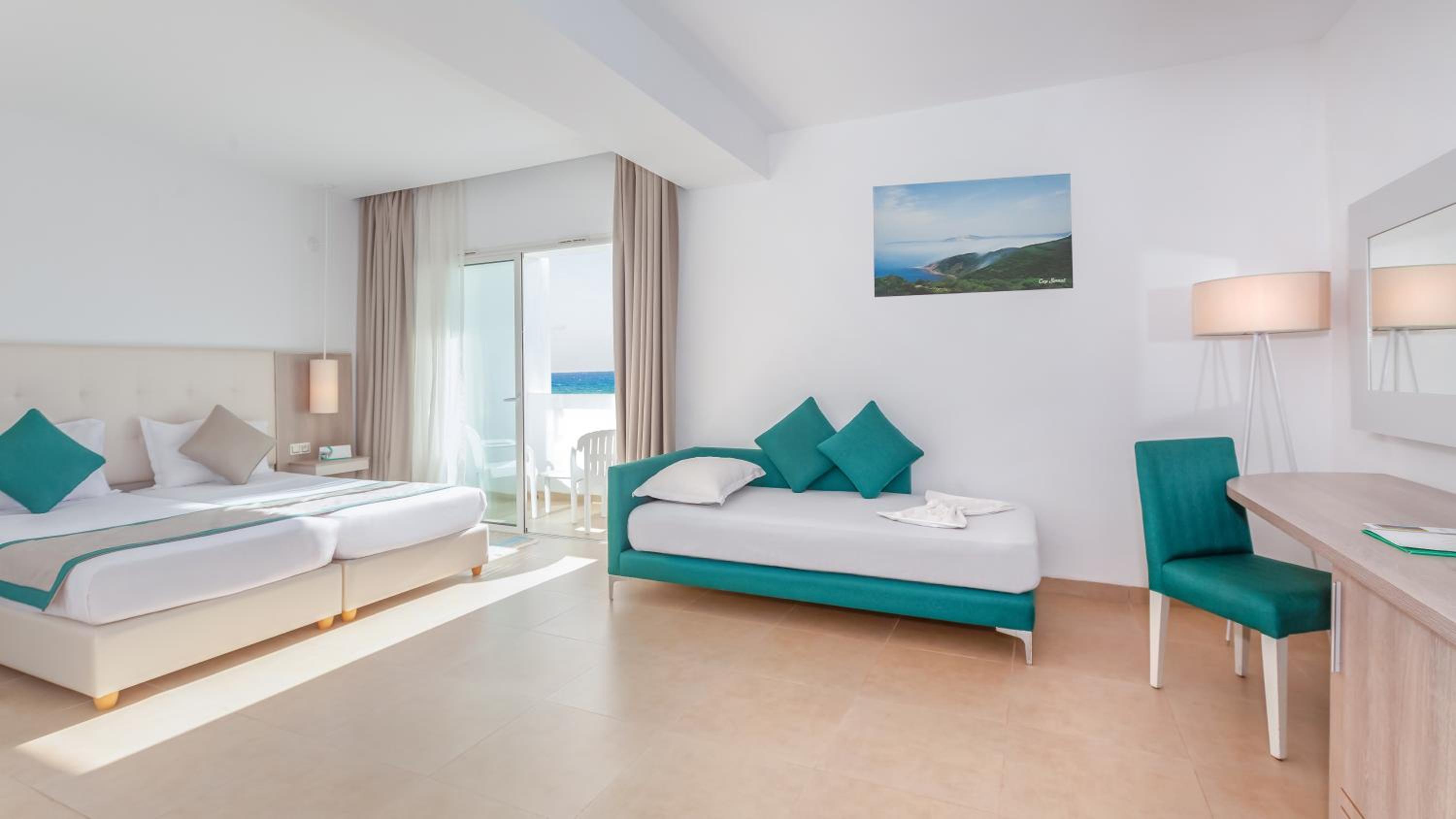 Triple Room with Sea View