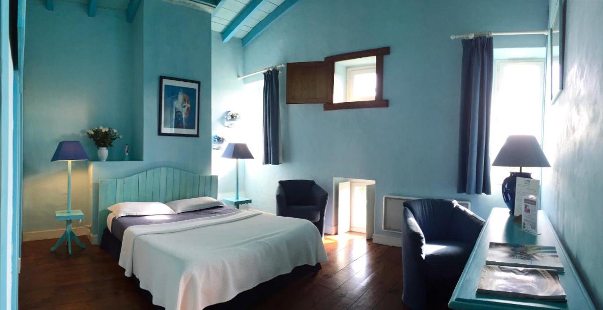 Double Room with Garden View photo 2