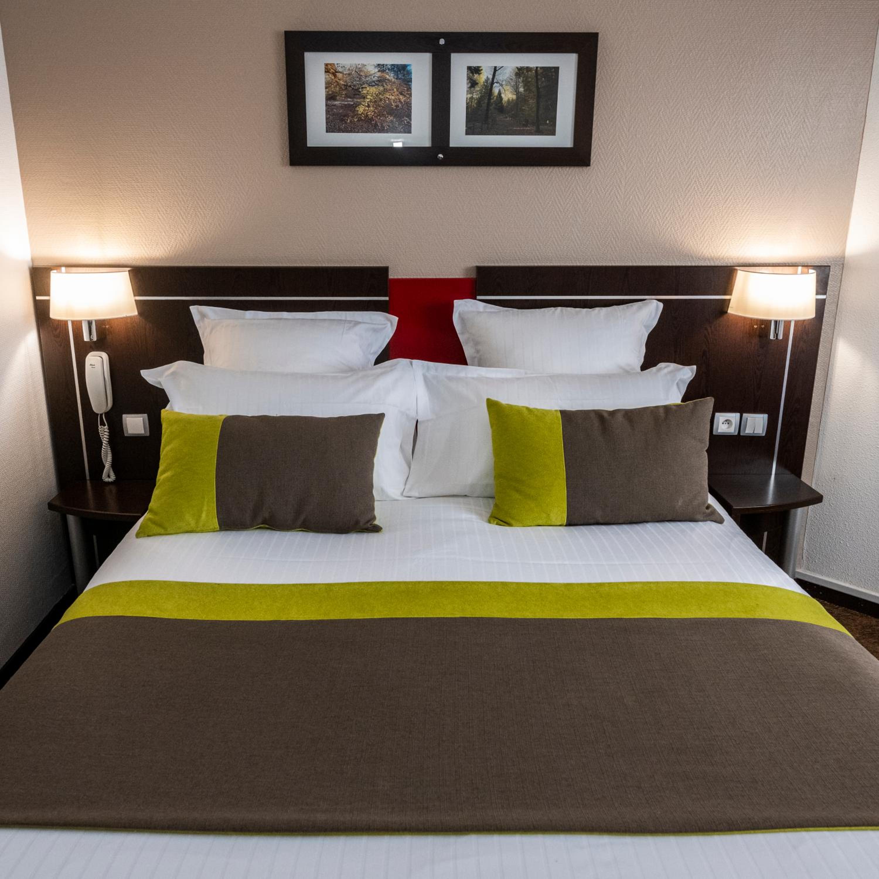Standard Double Room - Photo 1