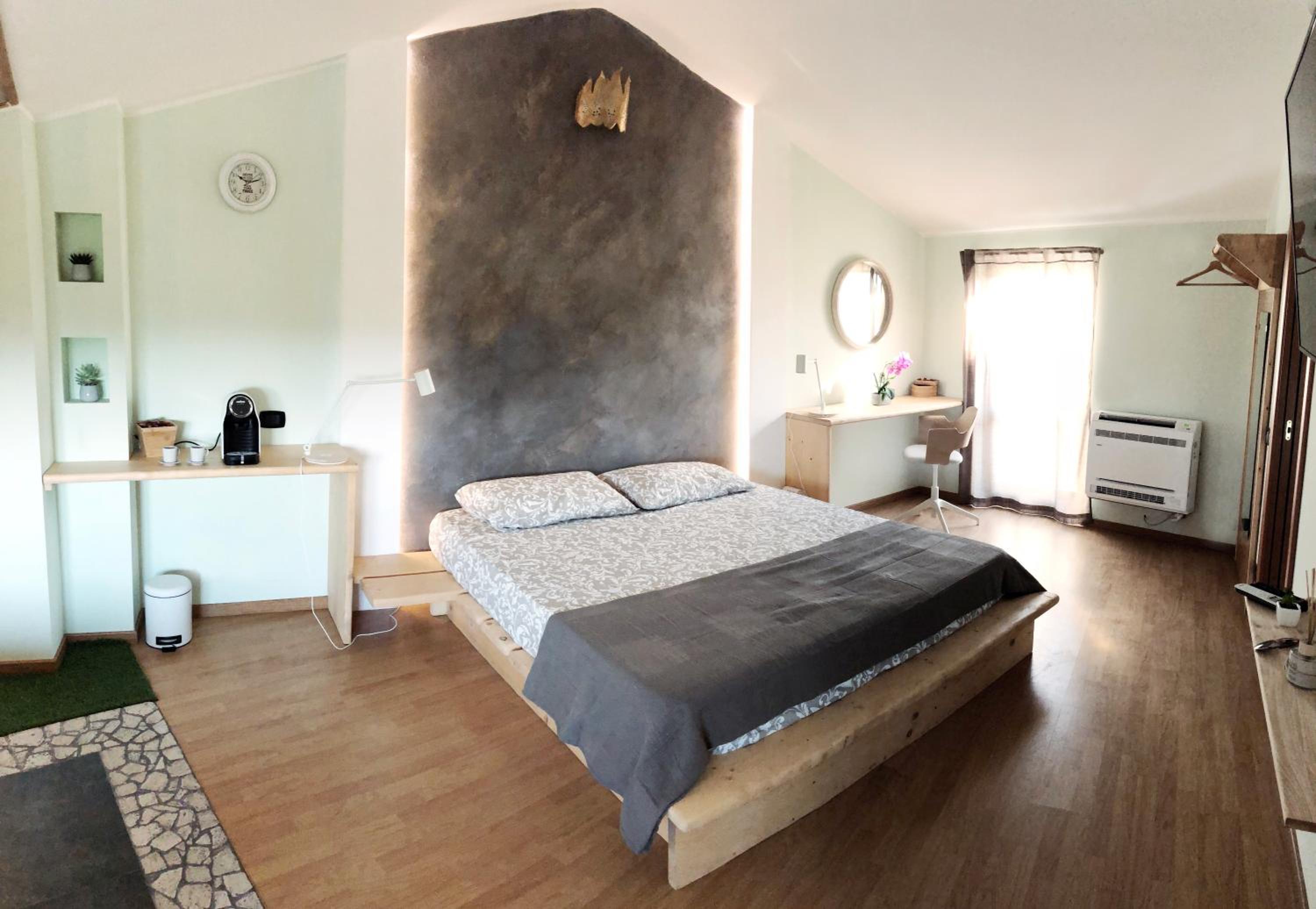Double Room with Spa Bath photo 3