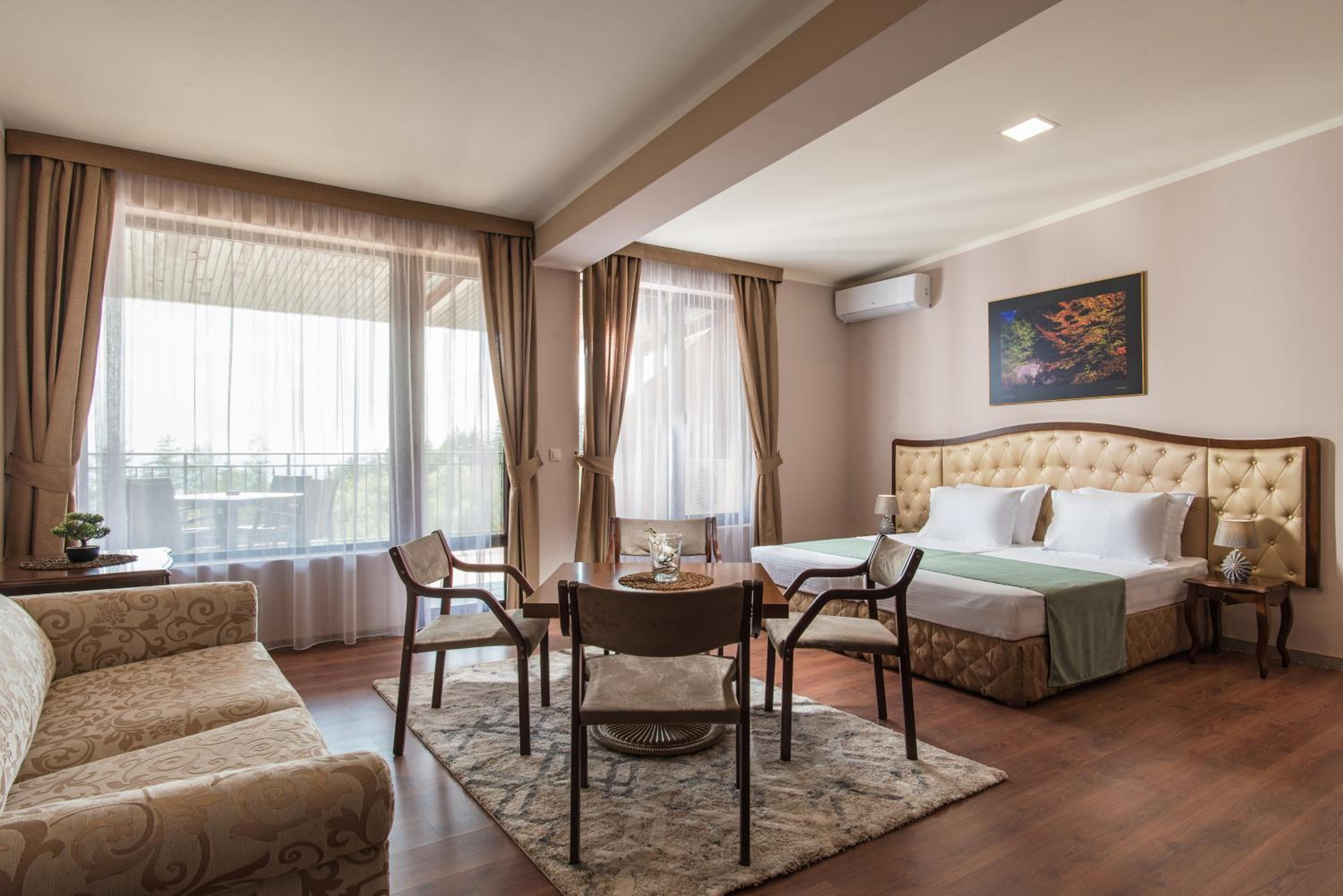 Superior Double Room - Photo 1