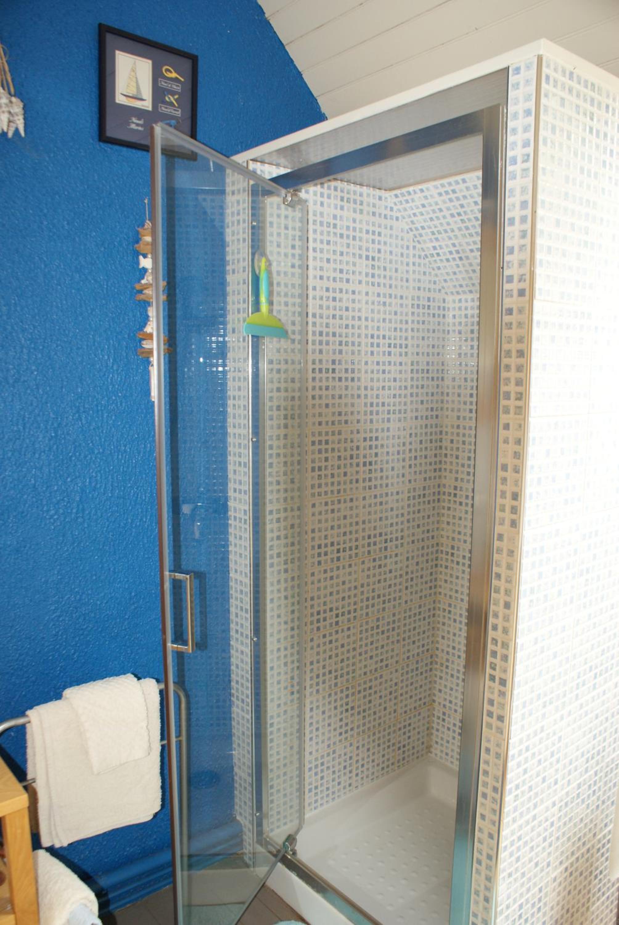 Double Room with Lake View photo 2