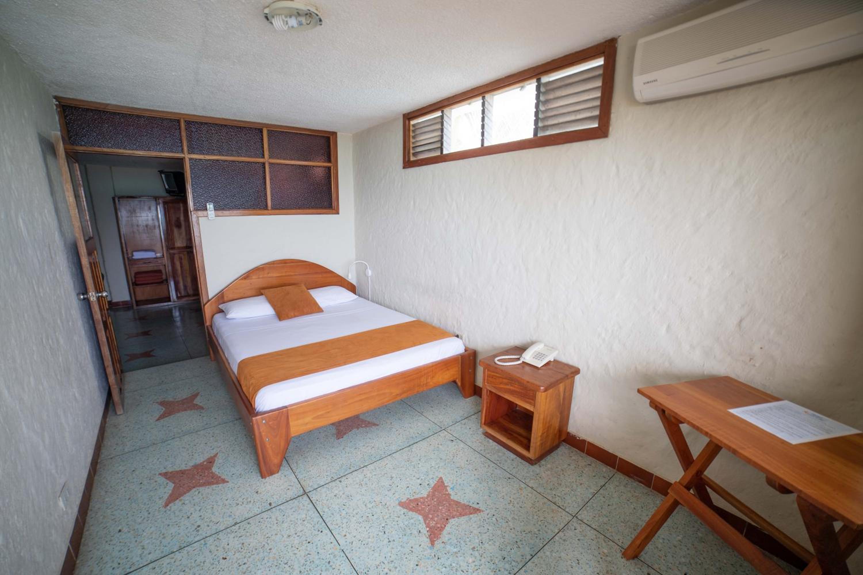 Two-Bedroom Suite with Sea View photo 3
