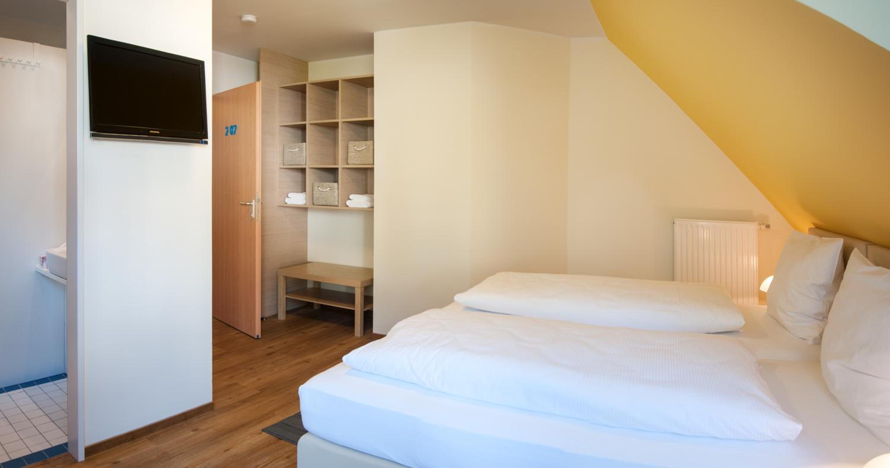 Comfort Double Room with River View photo 1