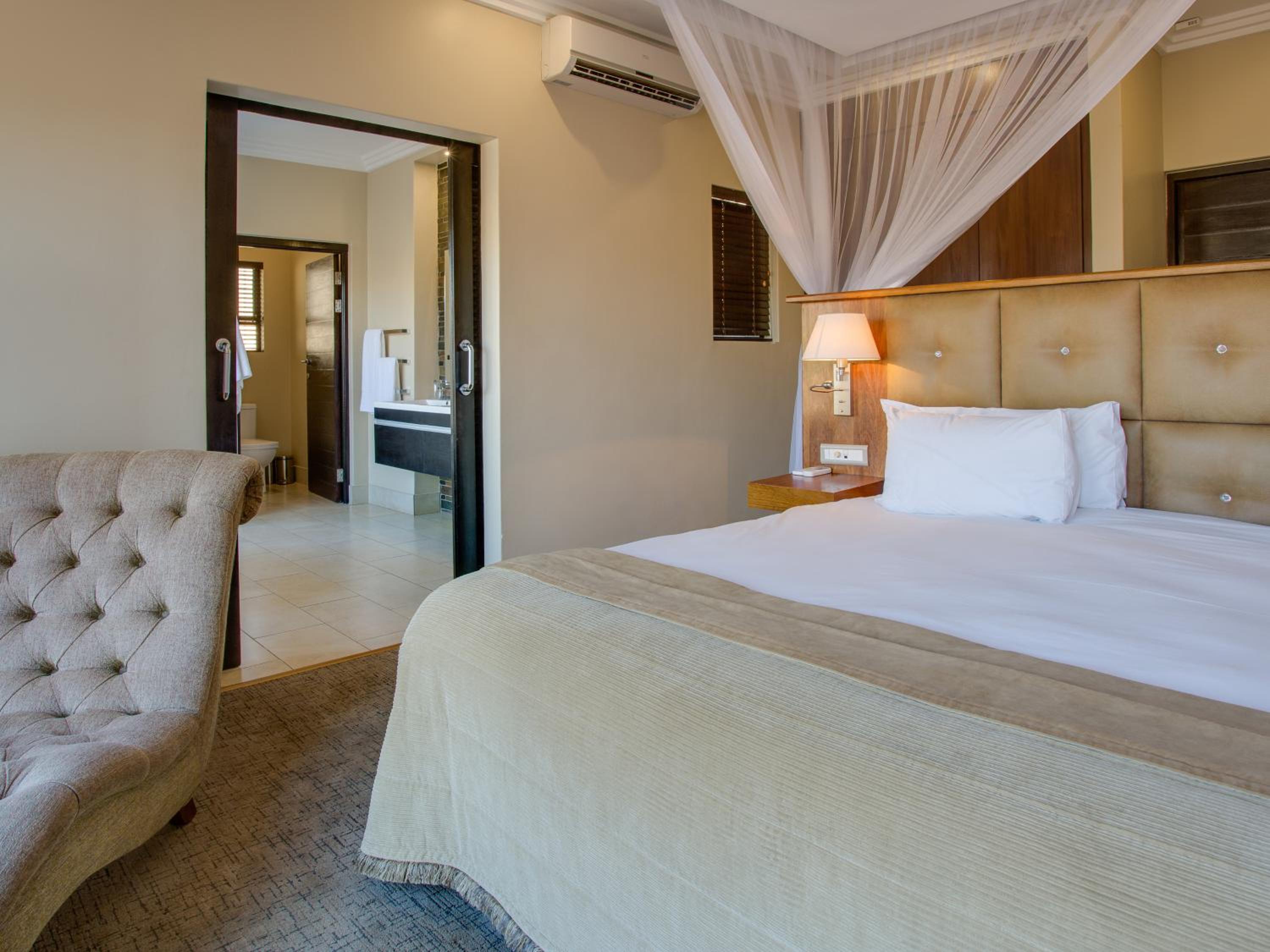 Standard Double or Twin Room - Photo 1