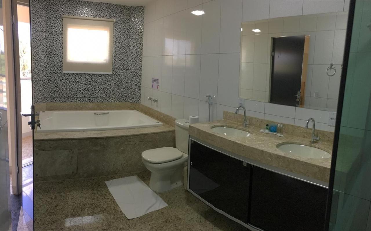 Deluxe Double Room with Bath photo 3