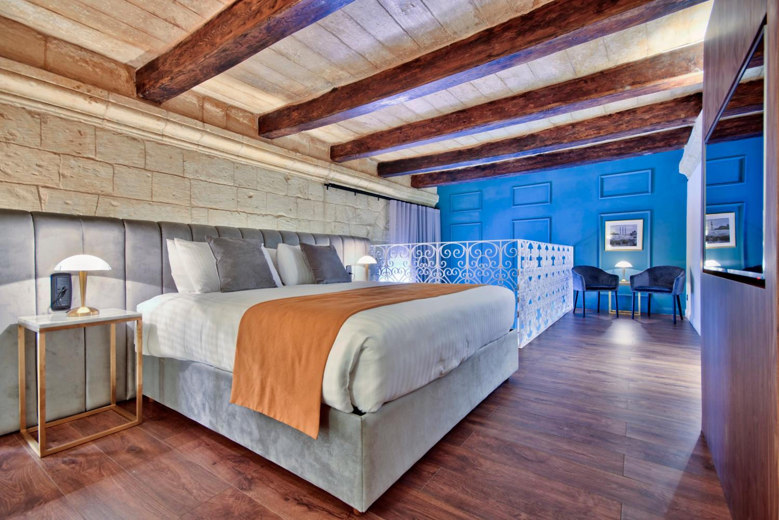 Duplex Suite