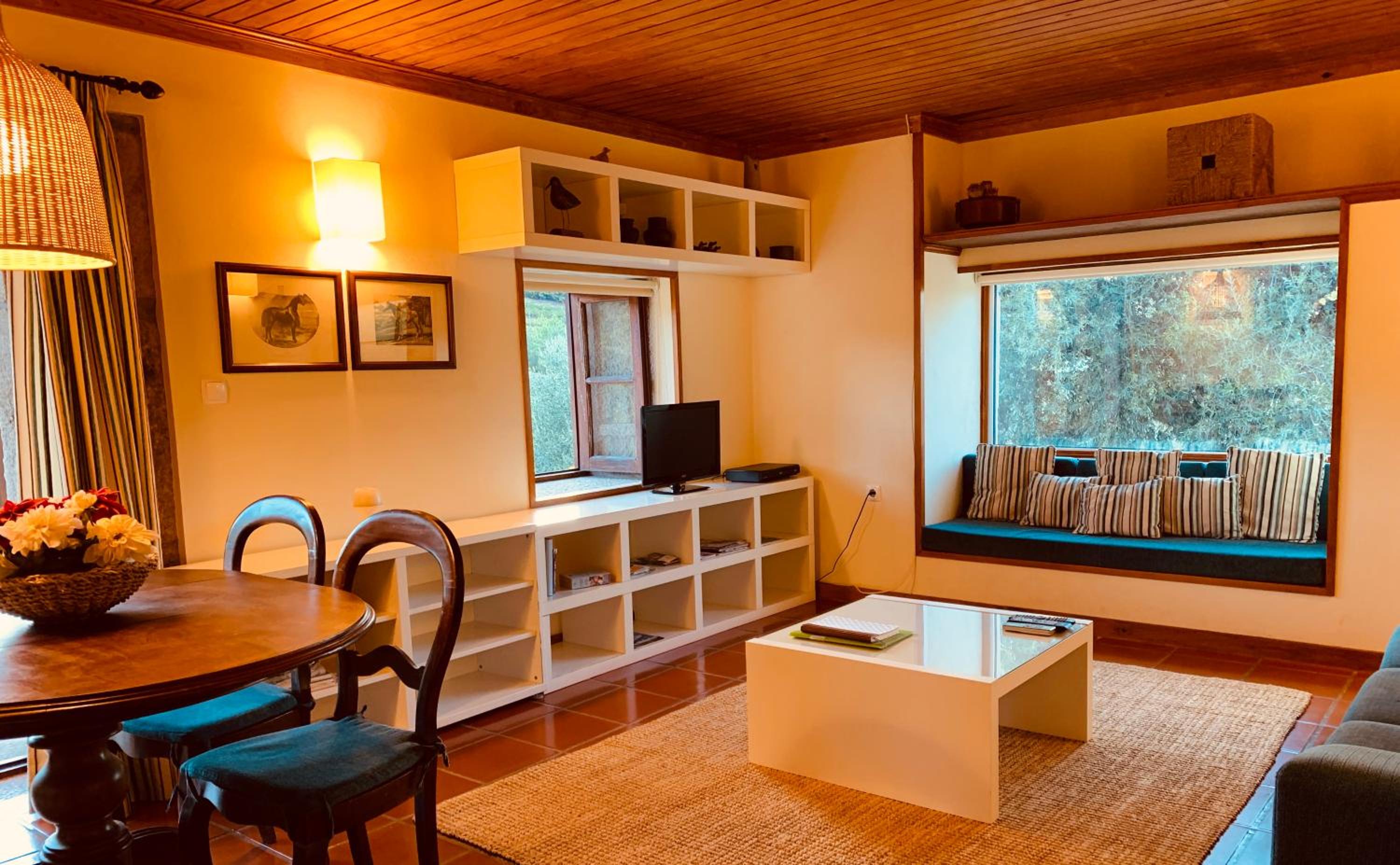Two-Bedroom Apartment - Photo 6
