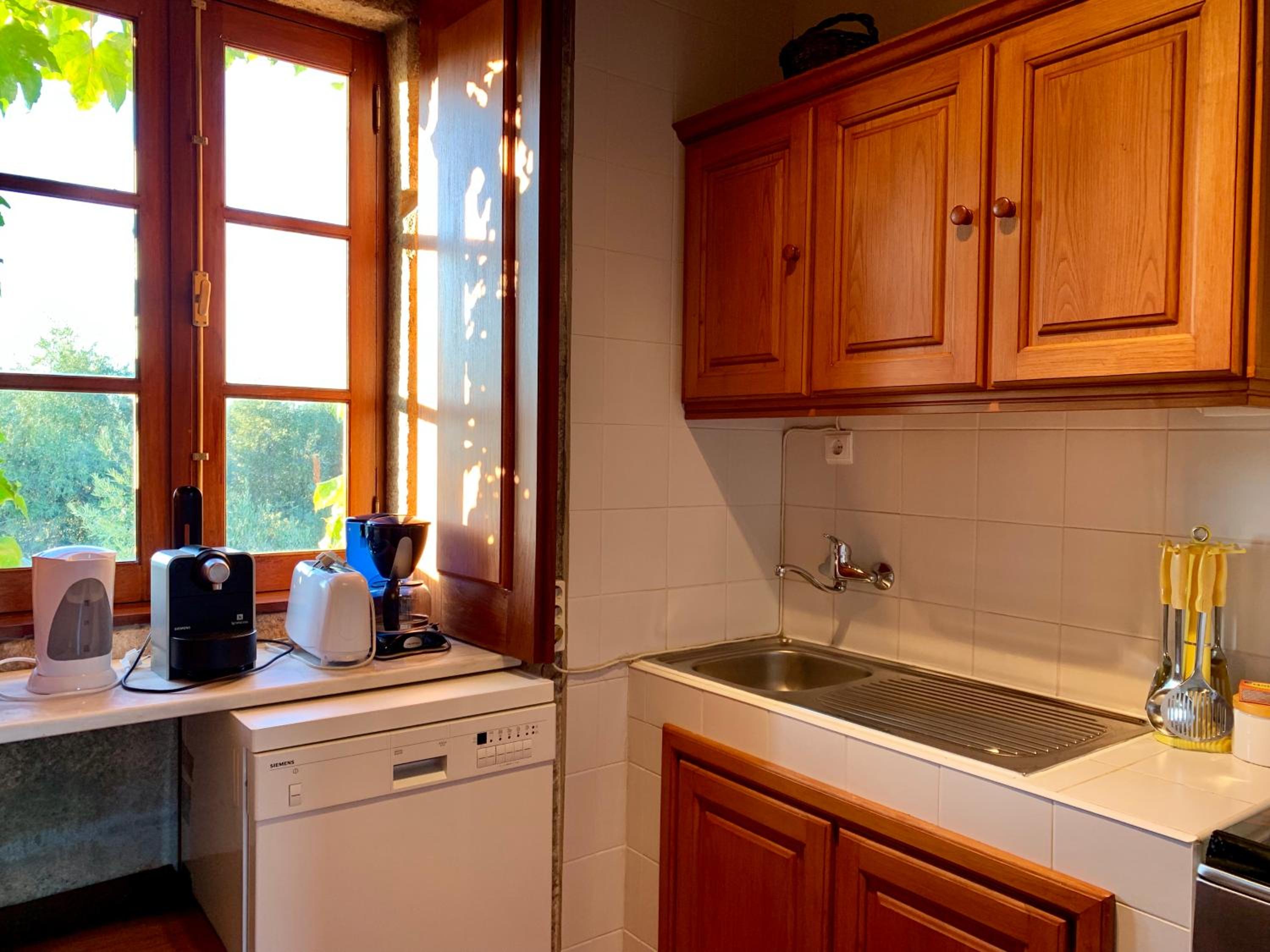 One-Bedroom Apartment - Photo 10