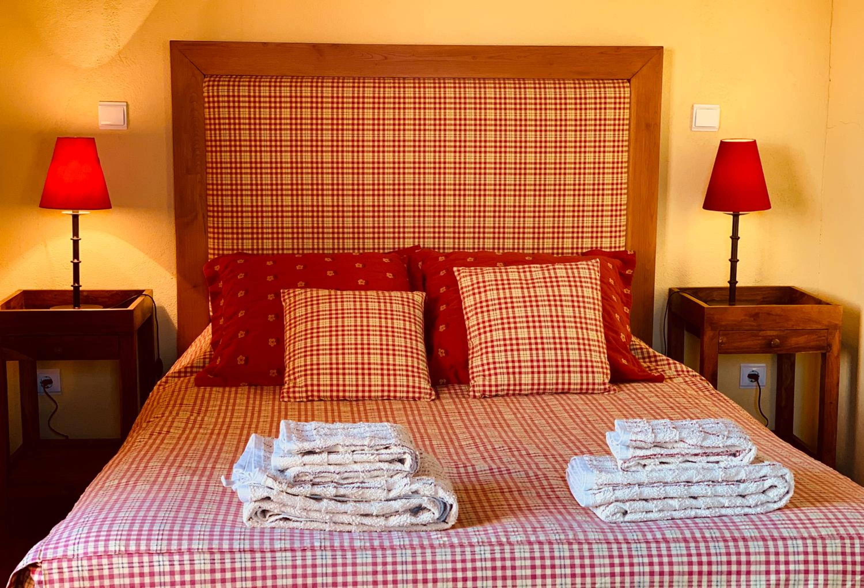 One-Bedroom Apartment - Photo 6