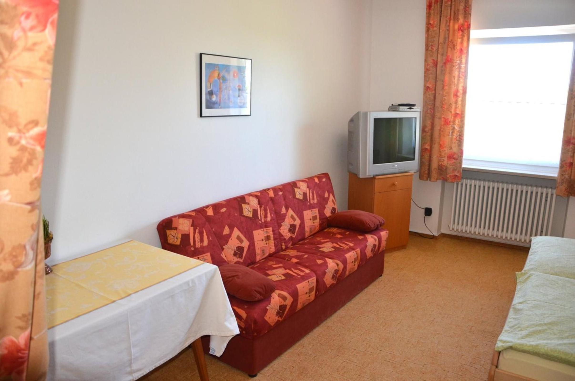 Double or Twin Room photo 3