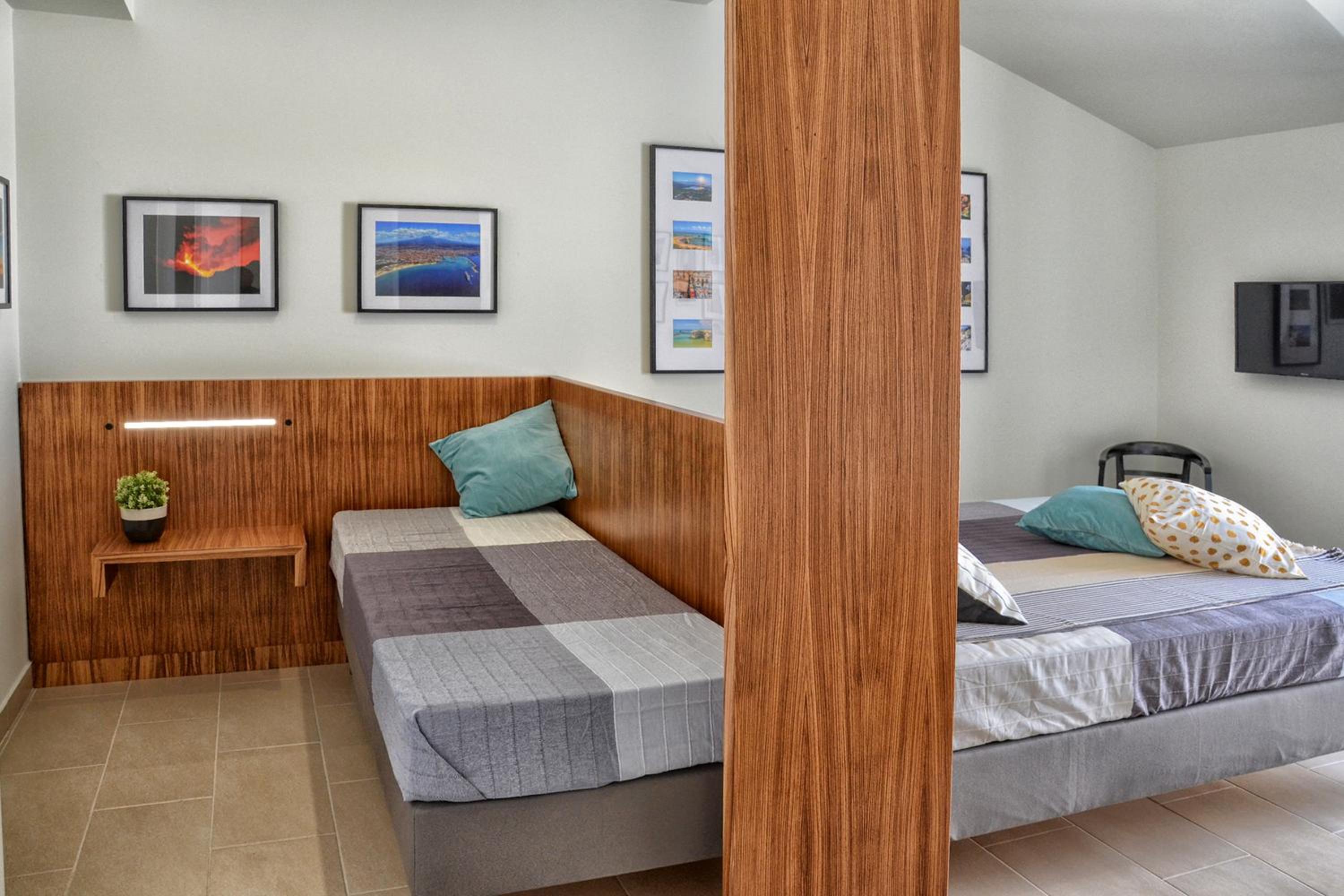 Triple Room with Bathroom photo 1