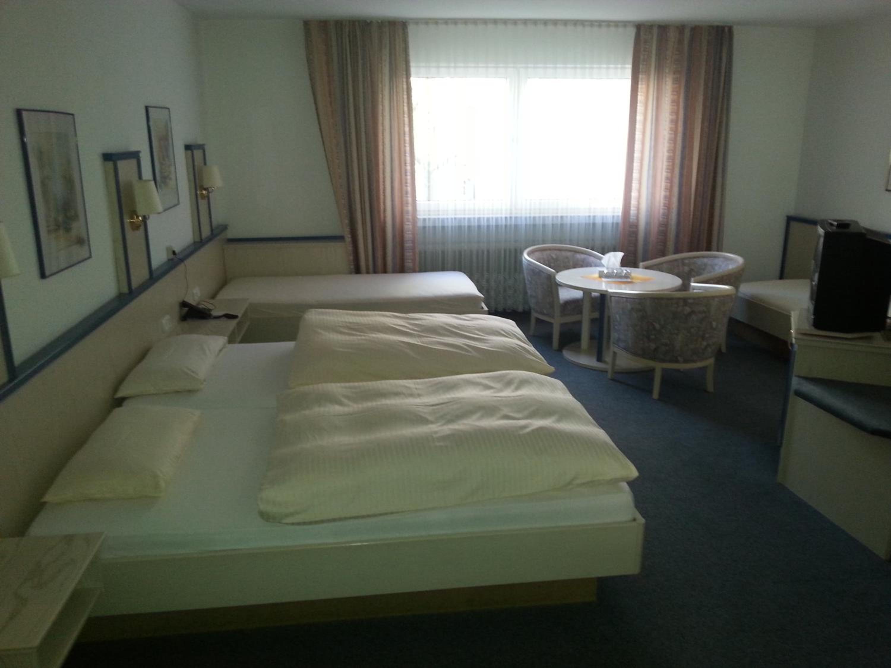 Triple Room photo 2