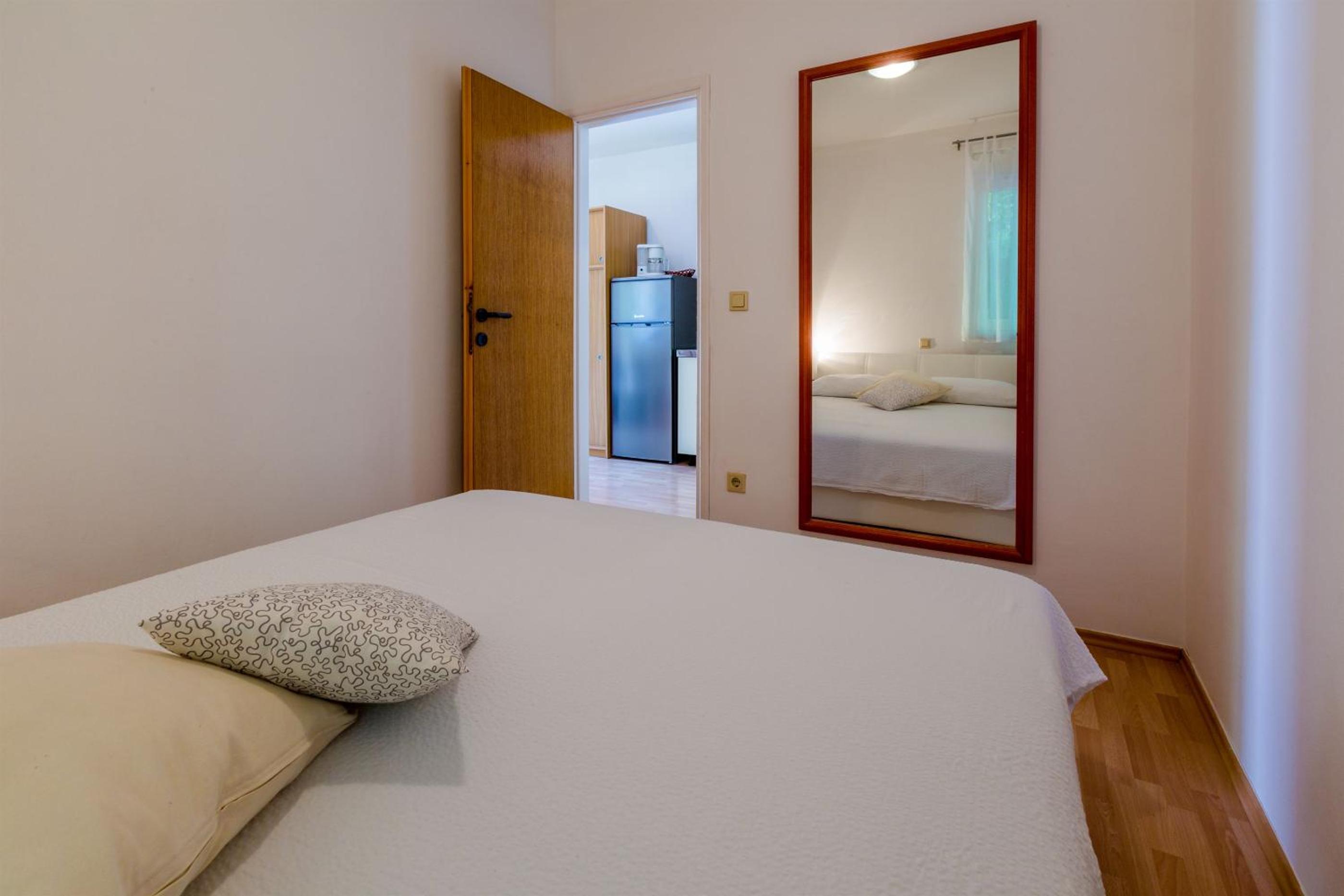 One-Bedroom Apartment - Ground Floor photo 3