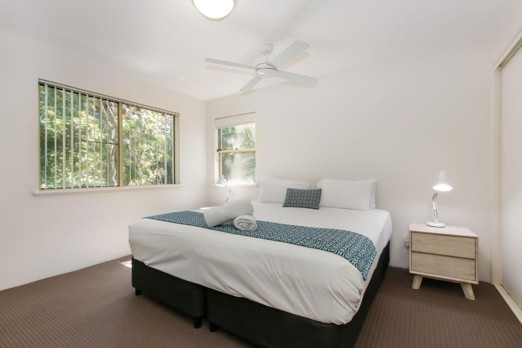 One-Bedroom Apartment with Sea View photo 1