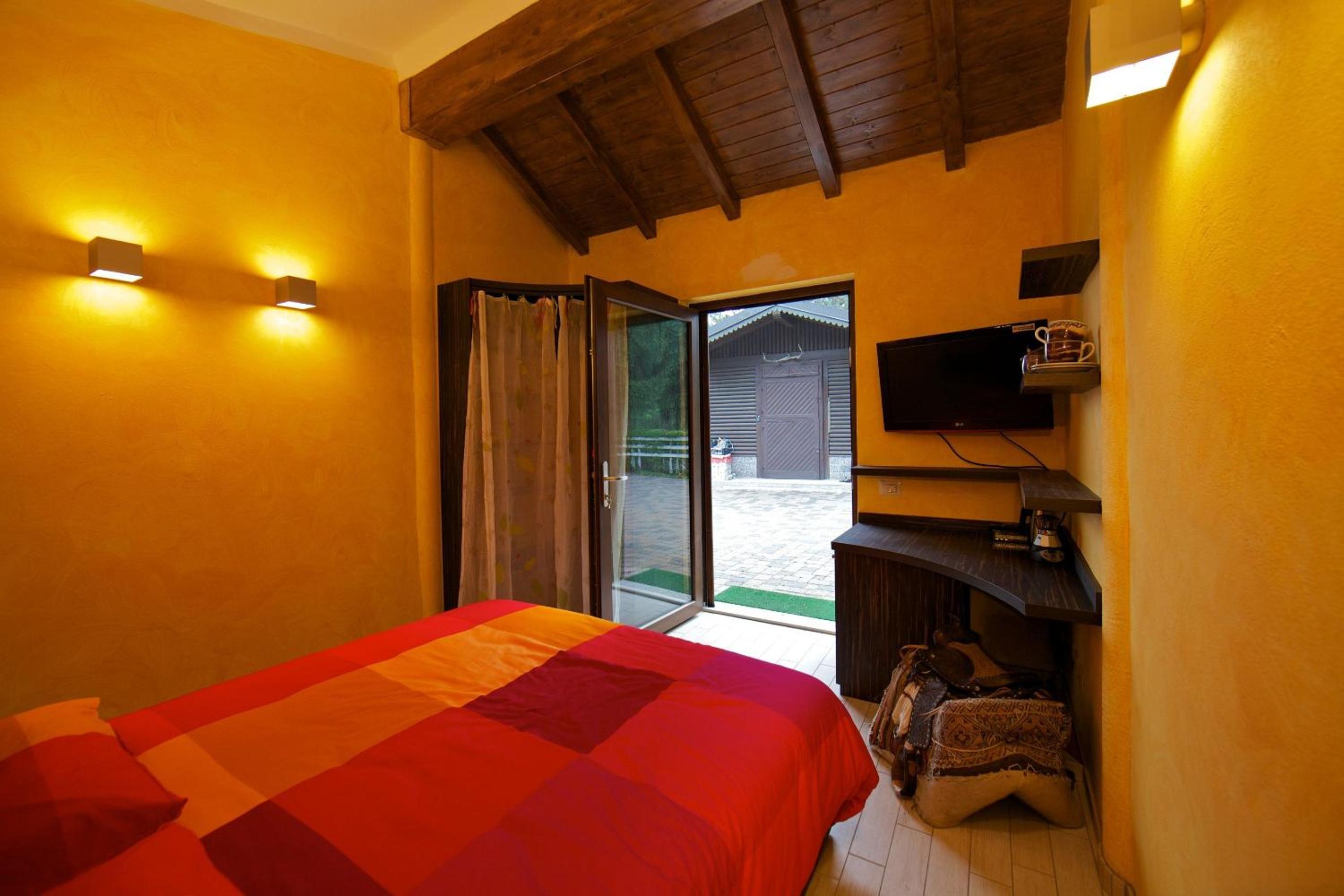 Double Room photo 2
