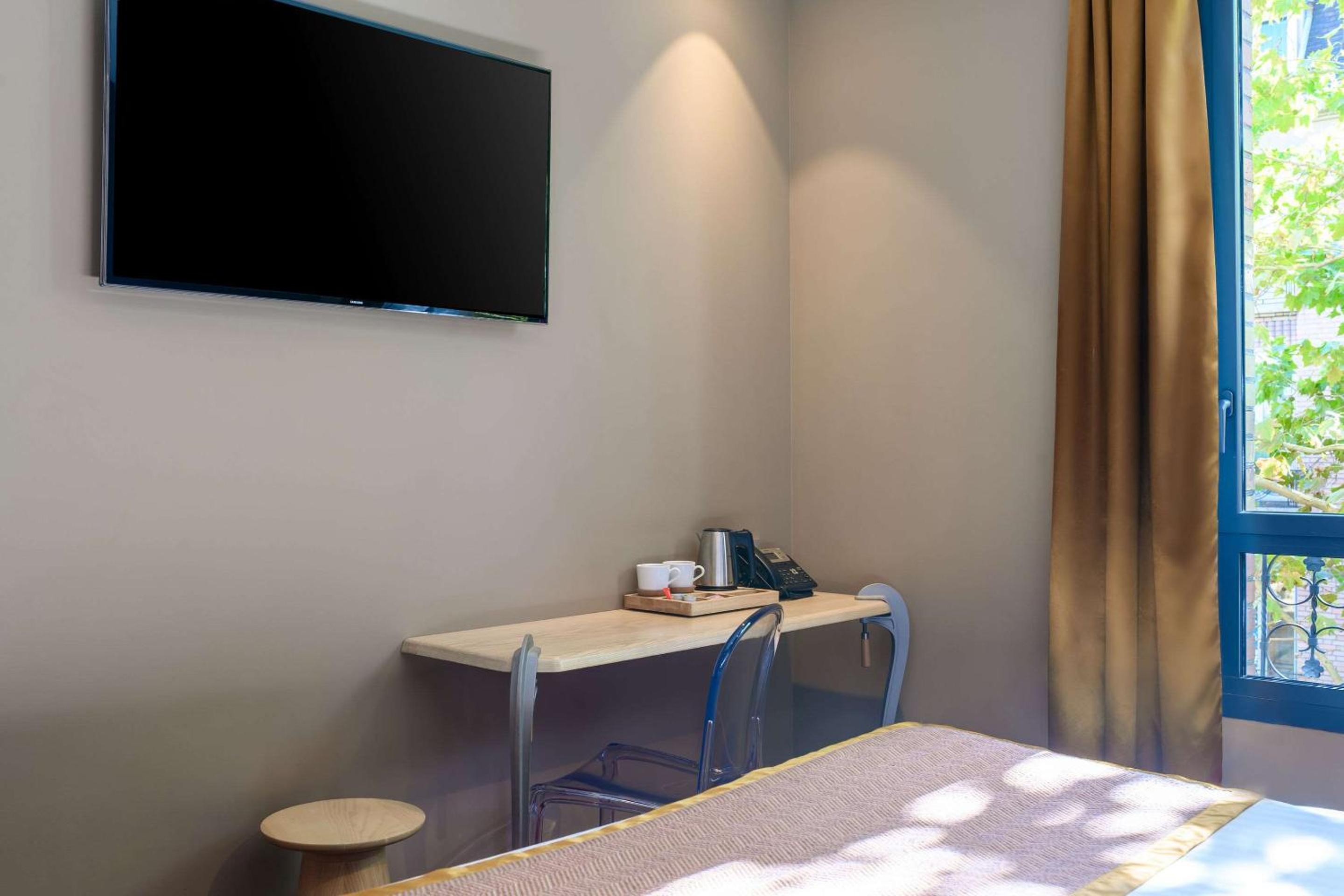 Classic Double Room - Photo 5