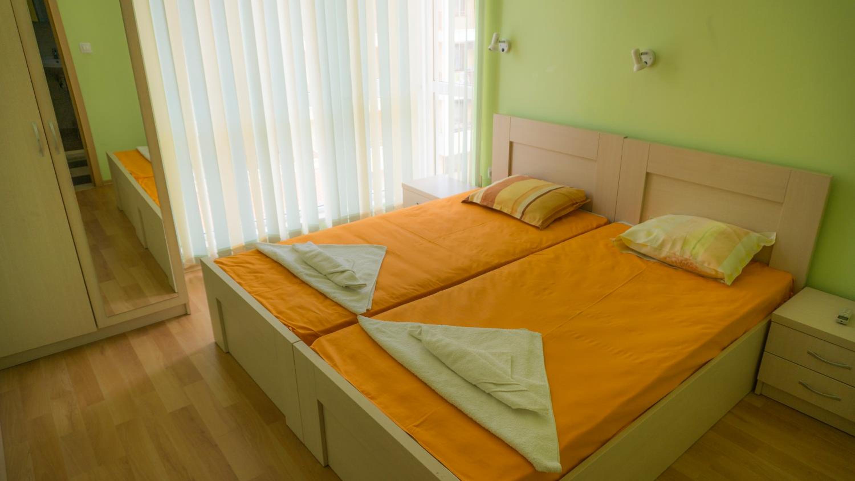 One-Bedroom Apartment with Balcony photo 2