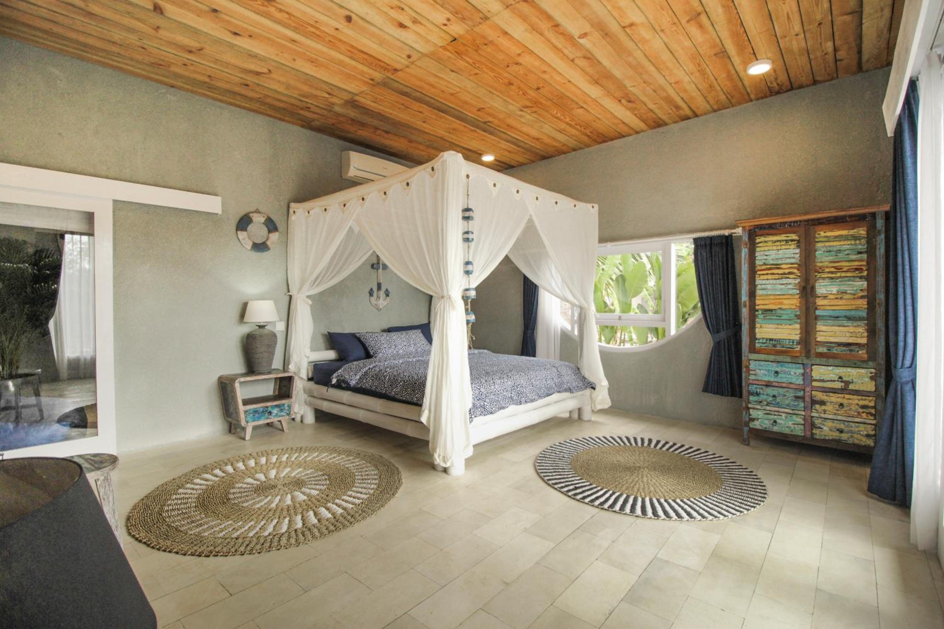 Deluxe Bungalow with Garden View