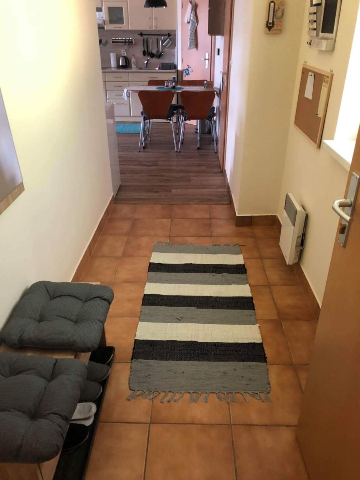 One-Bedroom Apartment - Photo 35