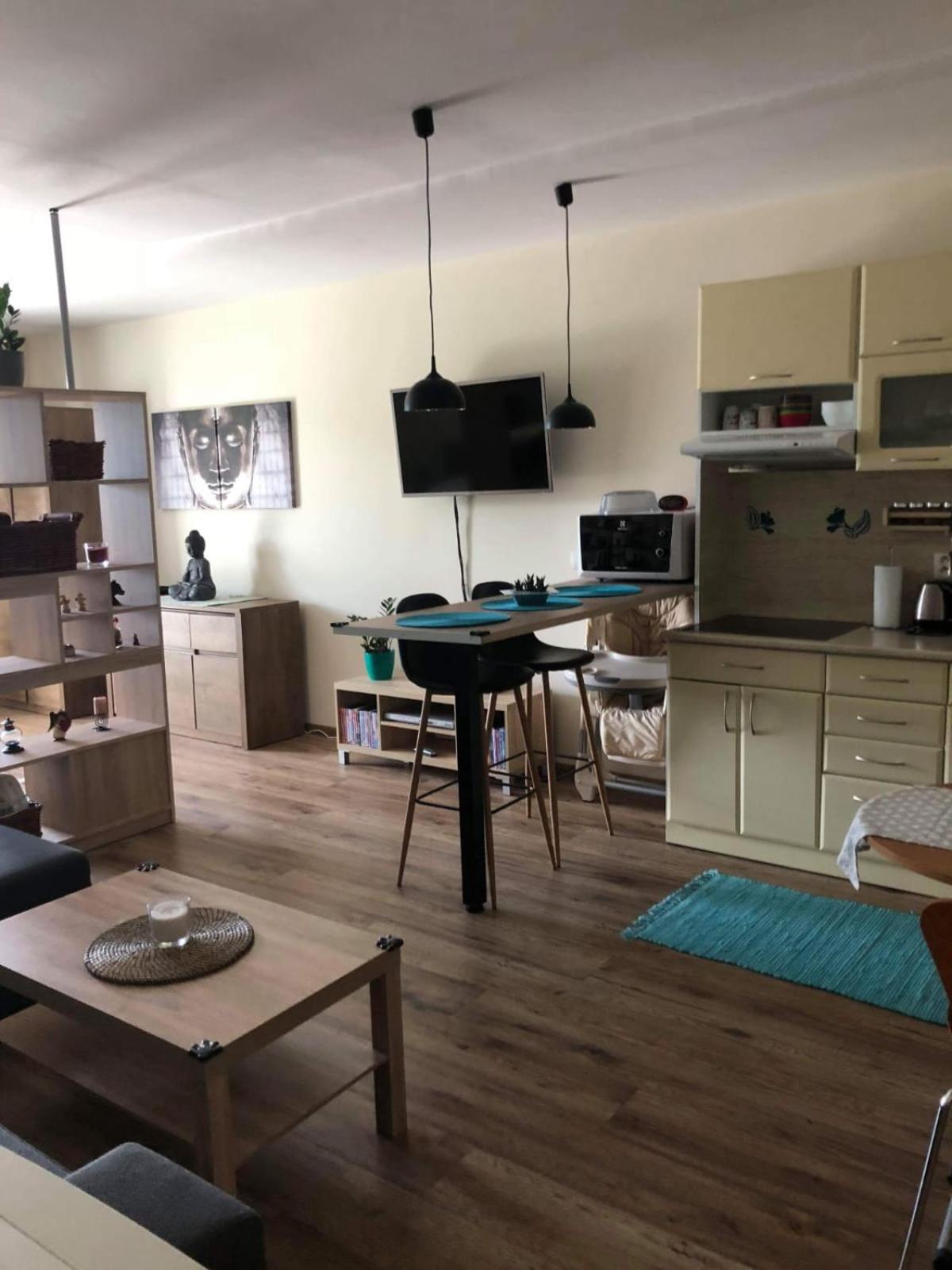 One-Bedroom Apartment - Photo 38
