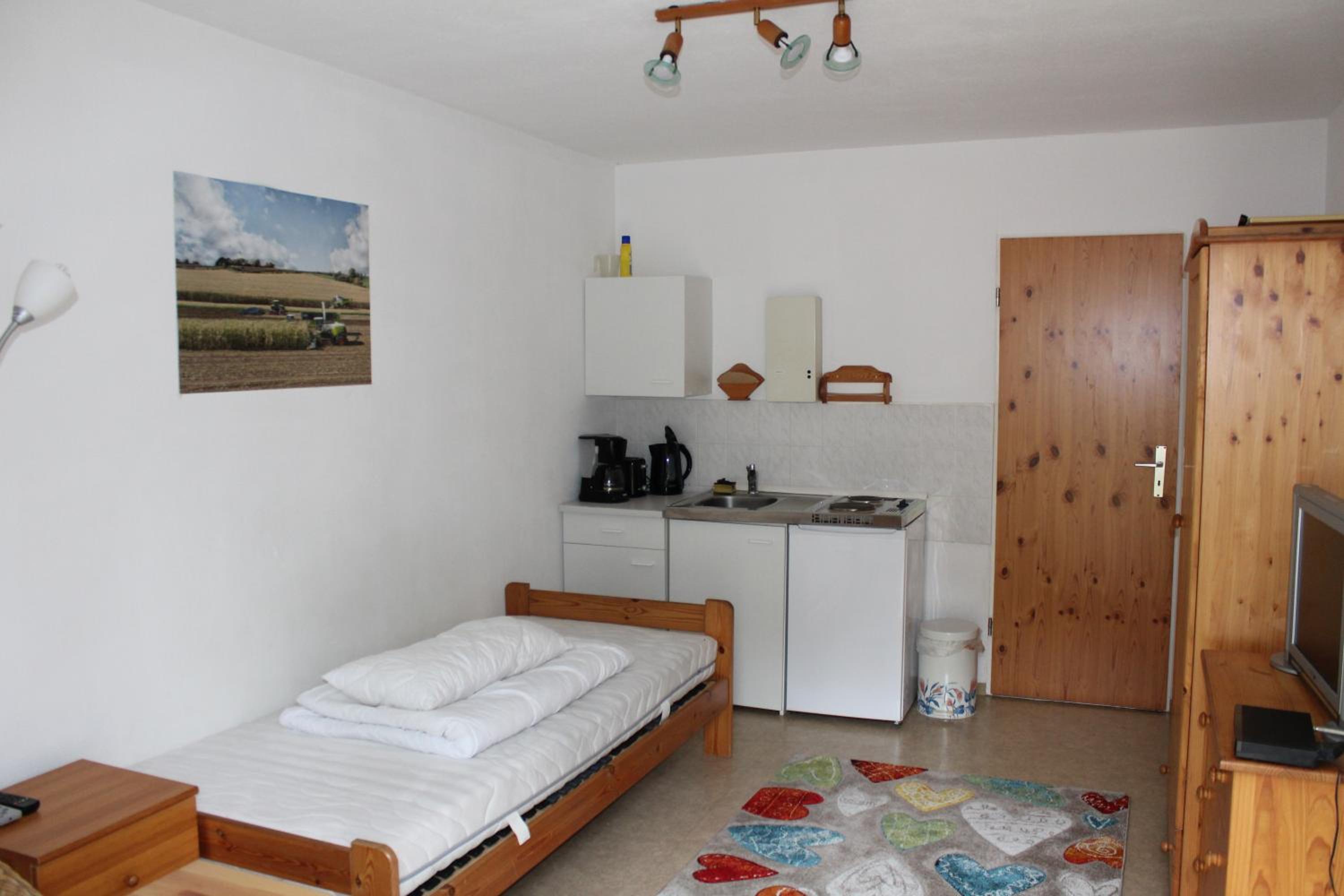 Single Room with Shower photo 1