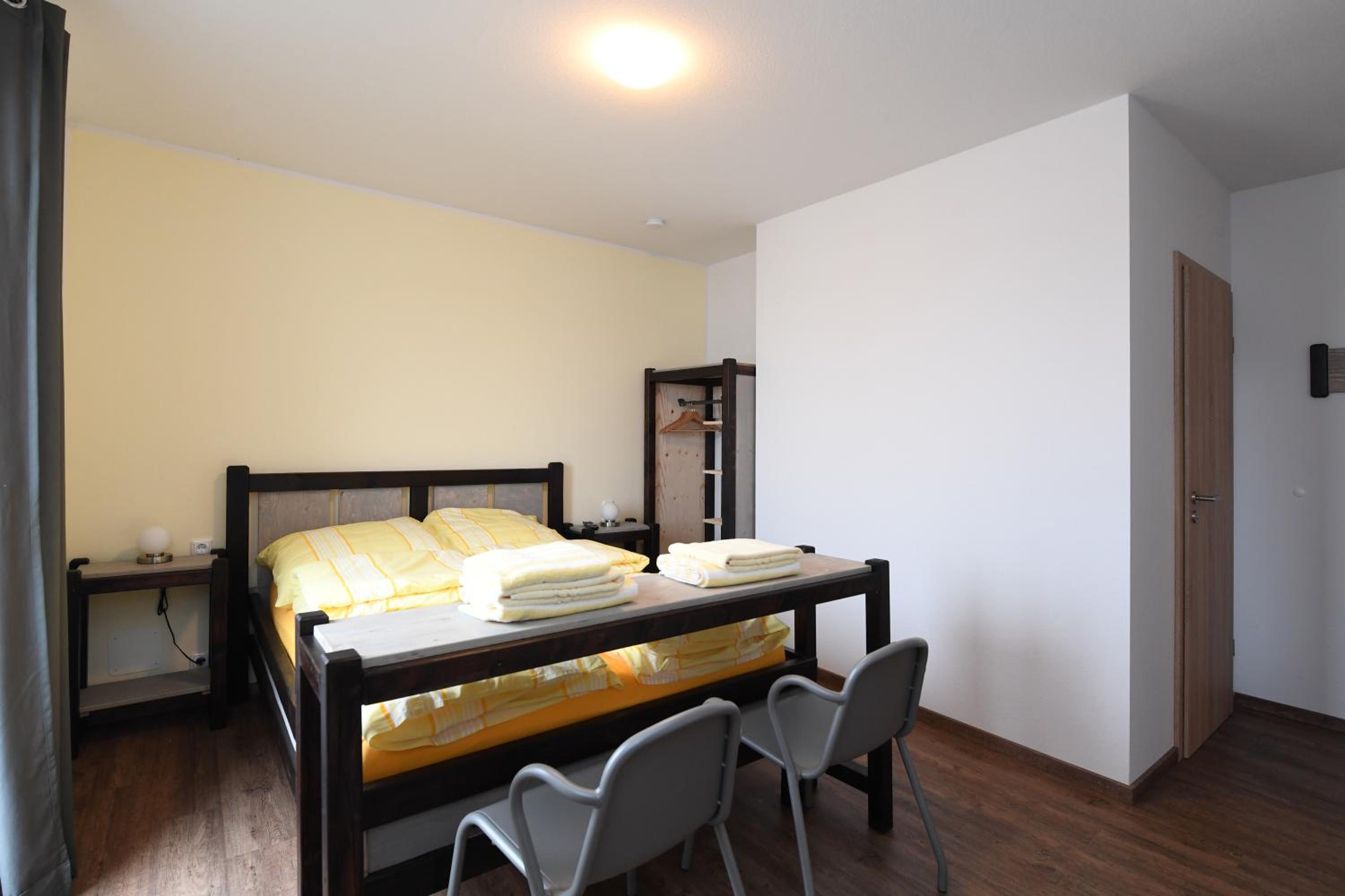 Standard Double Room - Photo 18