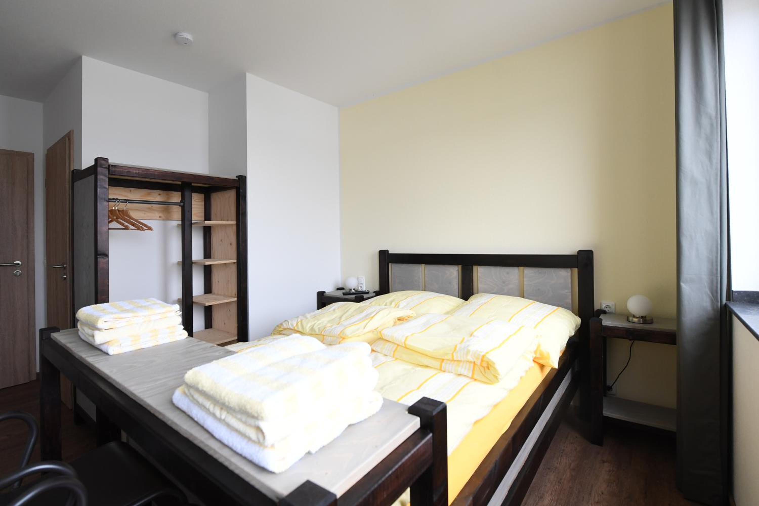 Standard Double Room - Photo 15